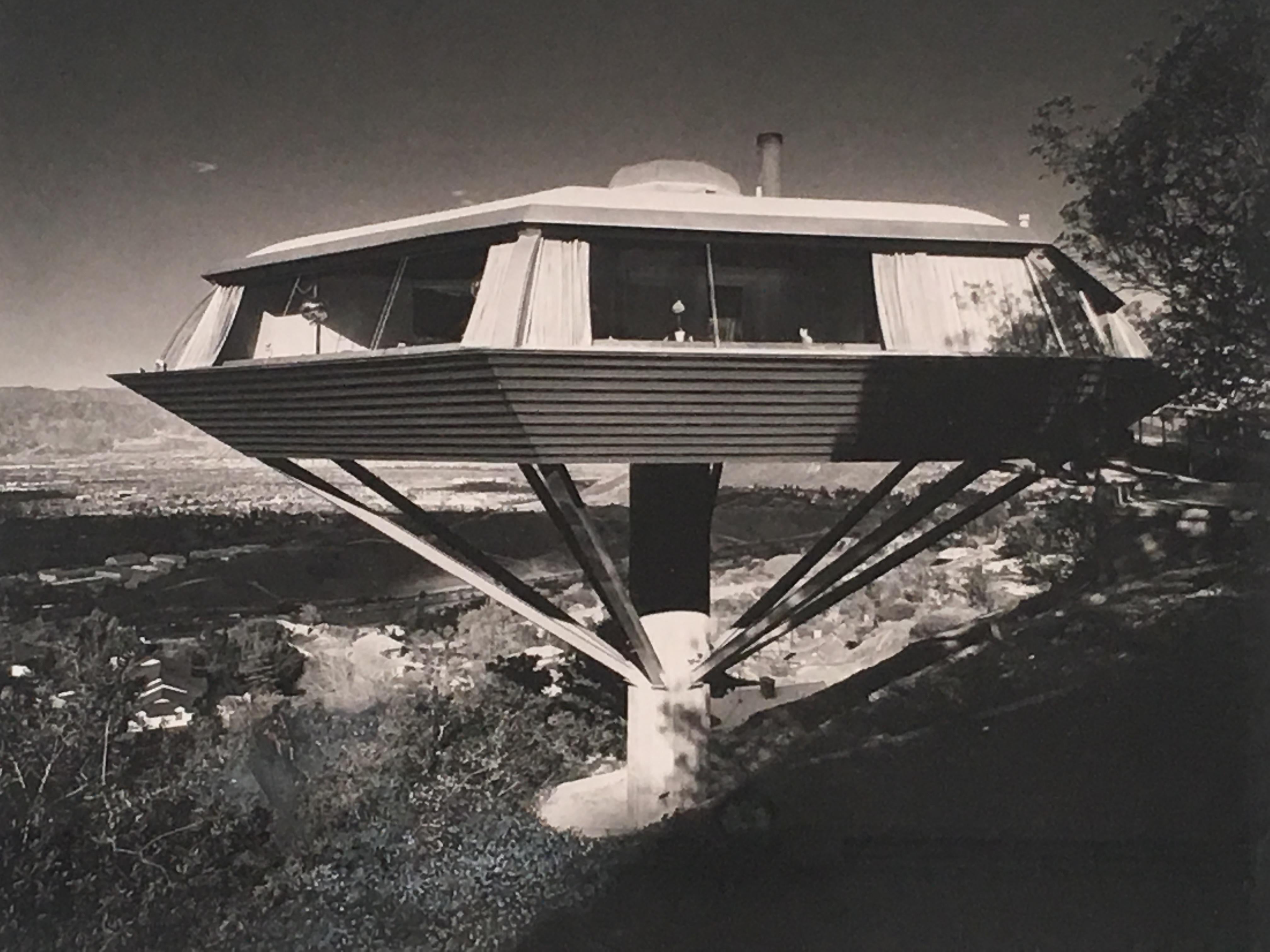 Mid-Century Modern Original Julius Shulman Photograph of the Chemosphere by John Lautner