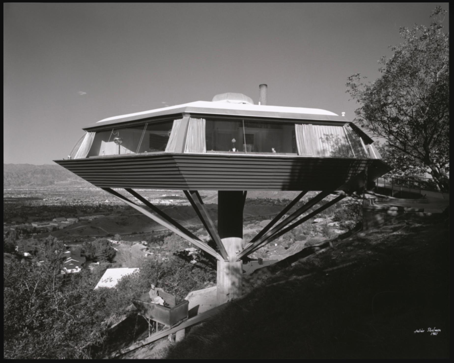 Julius Shulman - Case Study House #22 (pool), Los Angeles California ...