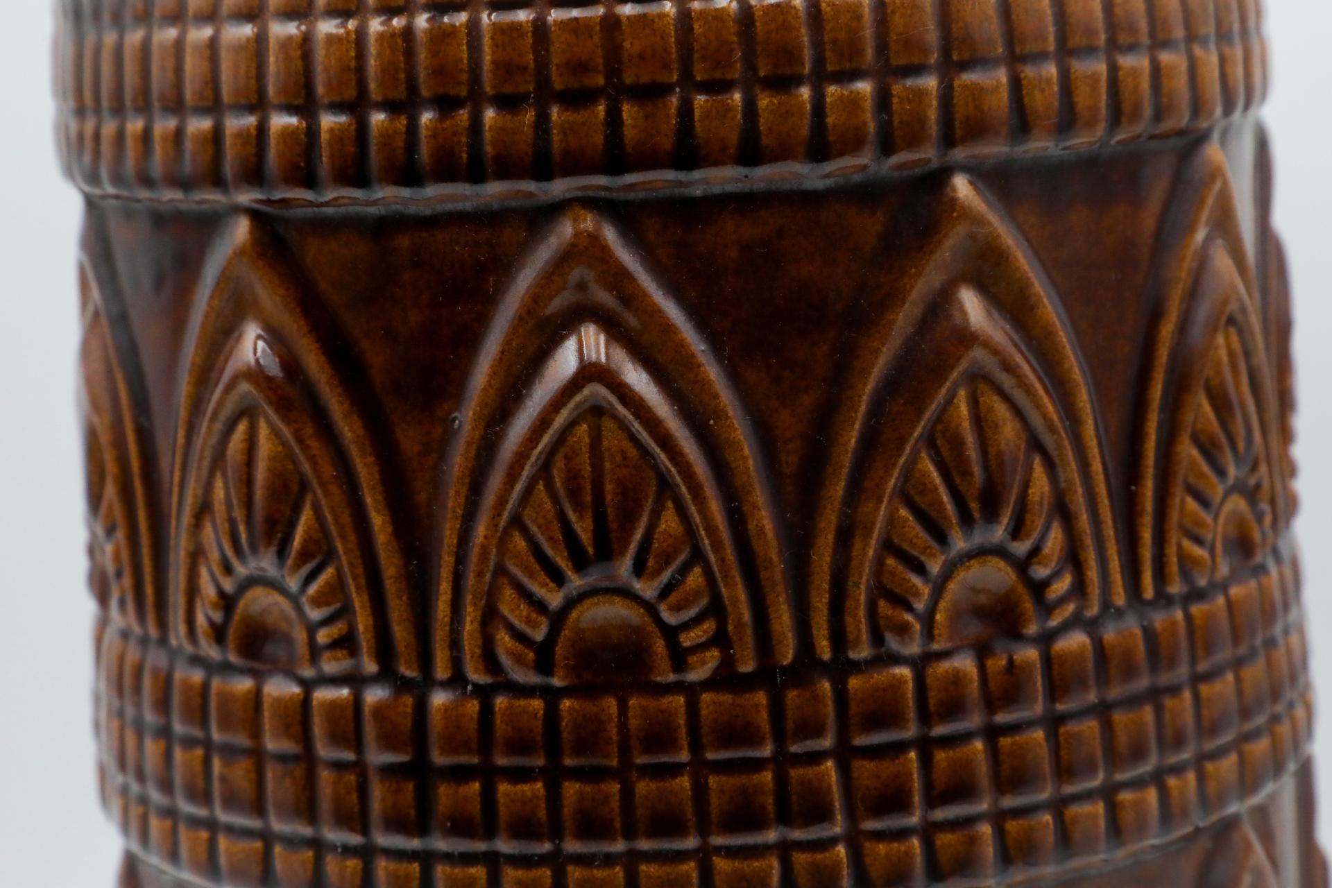 Vase géant en céramique d'Allemagne de l'Ouest, de couleur Brown, avec anse ronde en vente 5