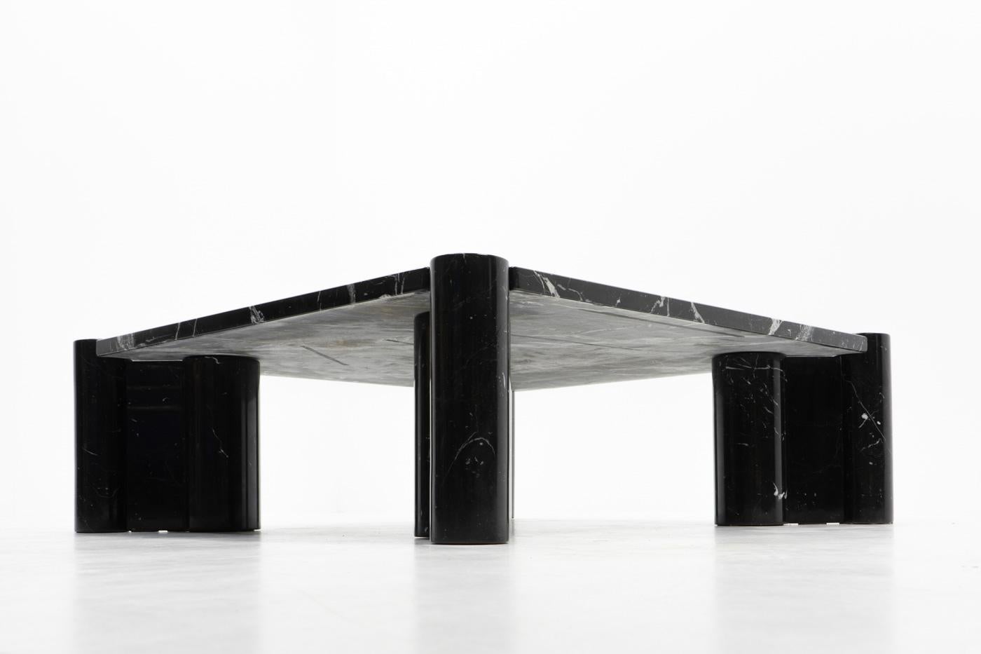 Mid-20th Century “Jumbo” Coffee Table by Gae Aulenti for Knoll, 1960s For Sale