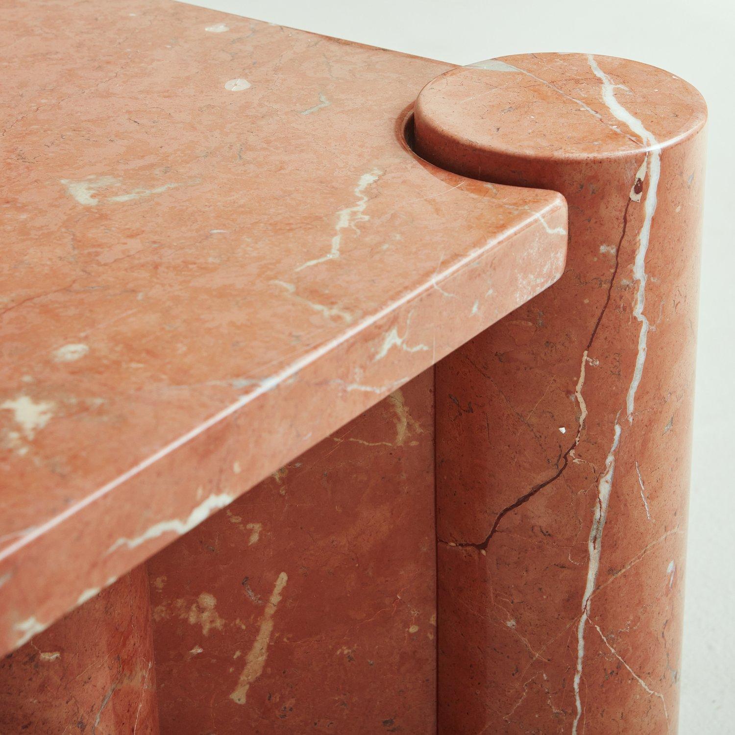 Table basse Jumbo en marbre Rosso Alicante attribuée à Gae Aulenti pour Knoll en vente 3