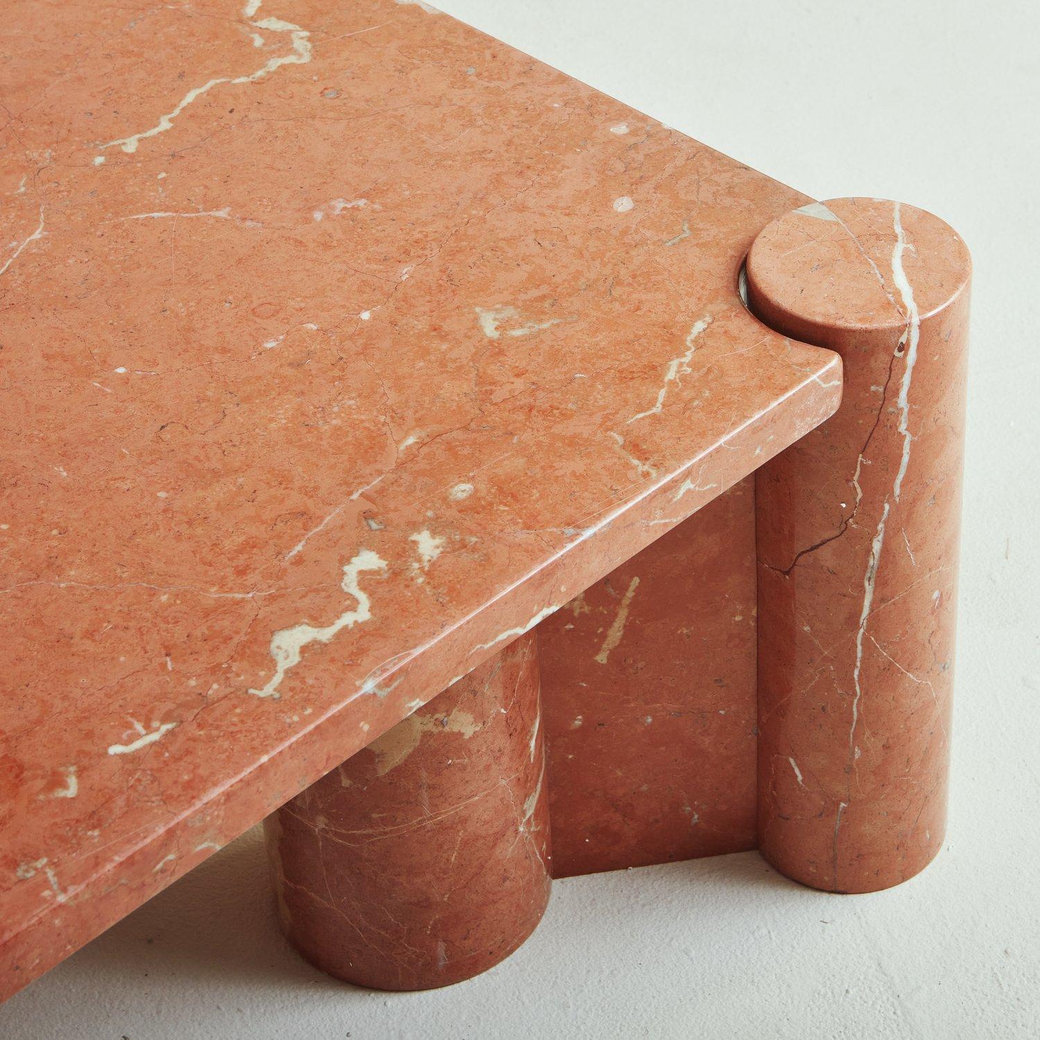 Table basse Jumbo en marbre Rosso Alicante attribuée à Gae Aulenti pour Knoll en vente 5
