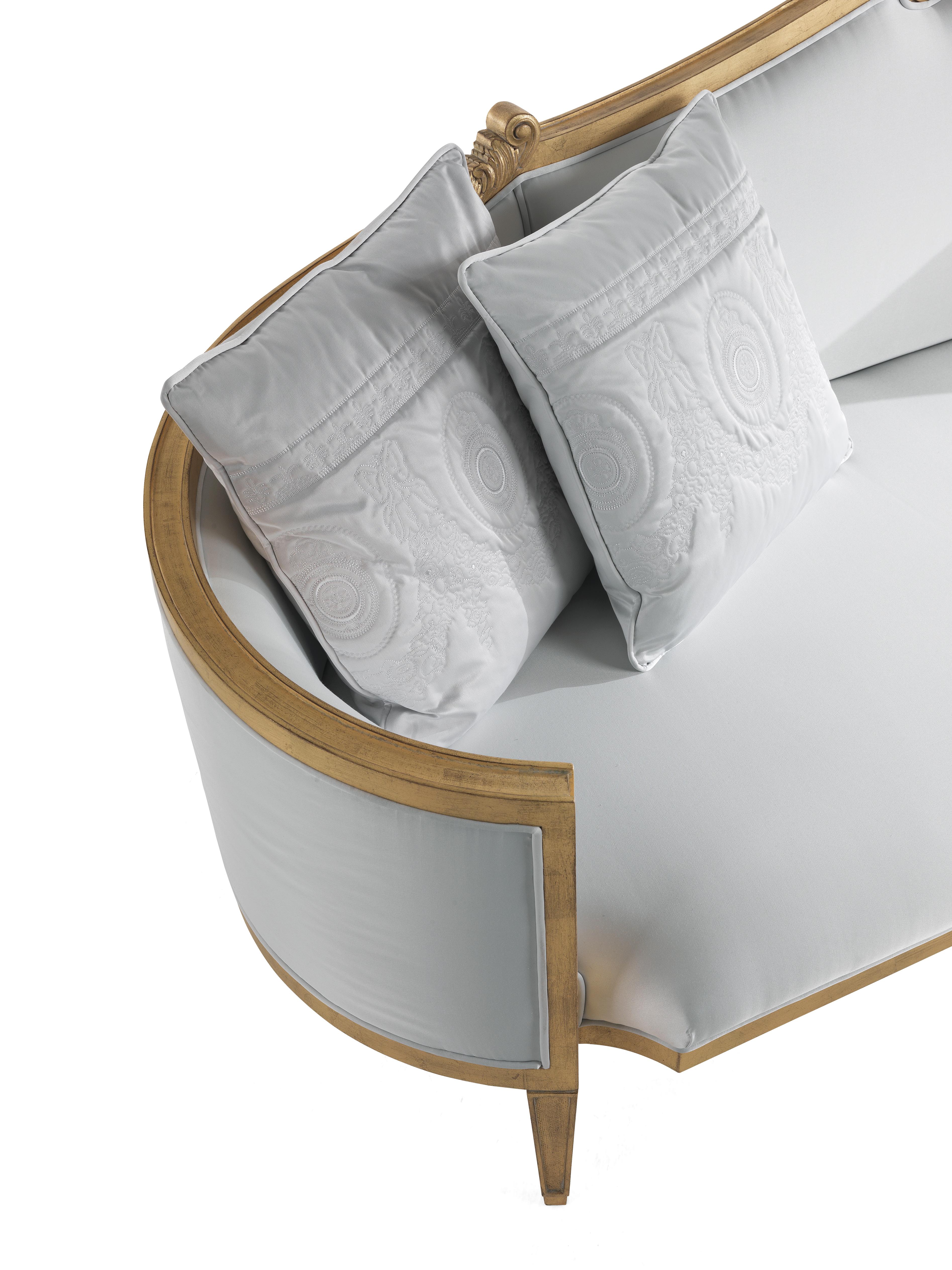 Annecy-Sofa aus Stoff des 21. Jahrhunderts (21. Jahrhundert und zeitgenössisch) im Angebot