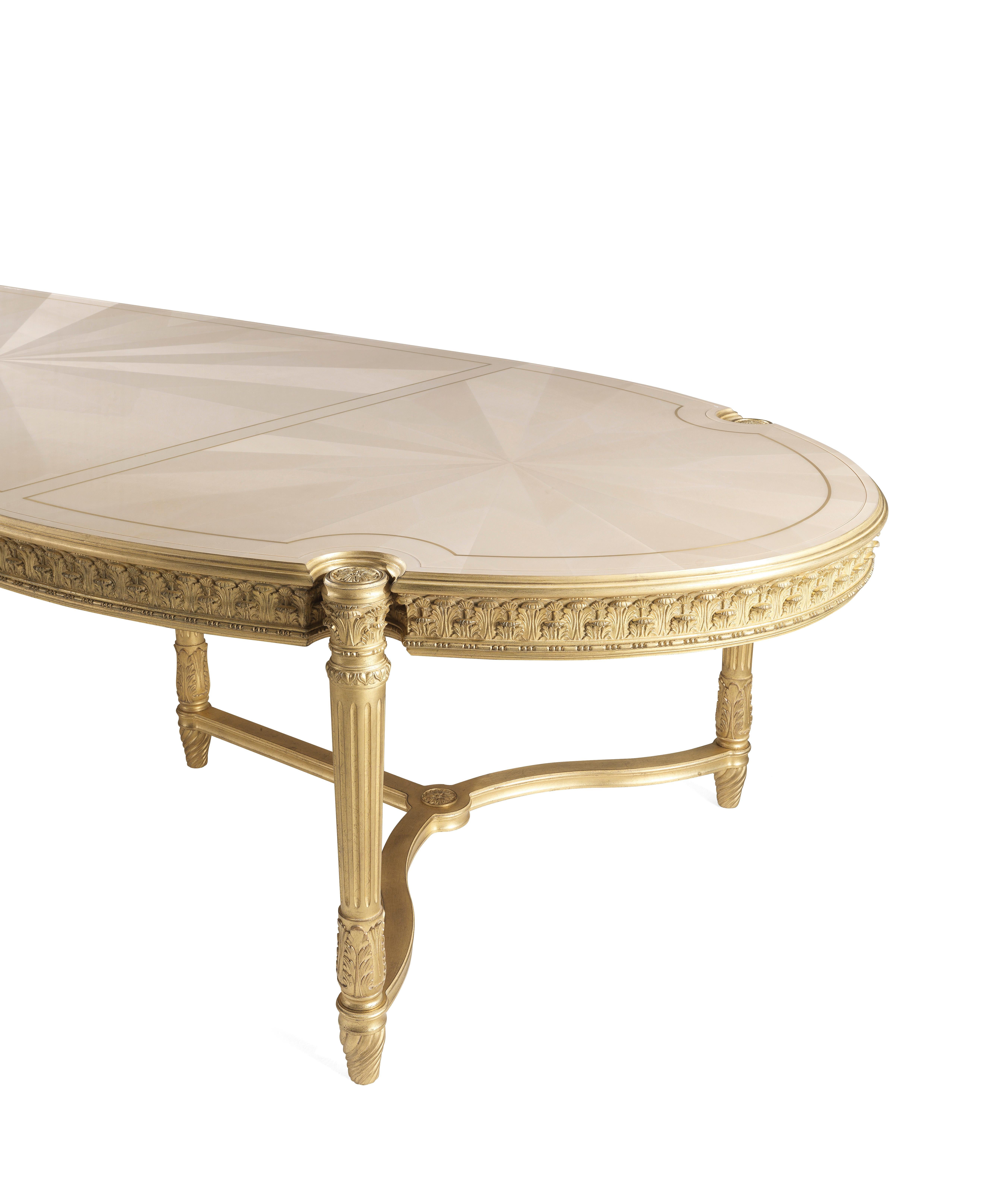 21st Century Boulevard Dining Table with Hand-carved Legs in style of Louis XVI In New Condition For Sale In Cantù, Lombardia