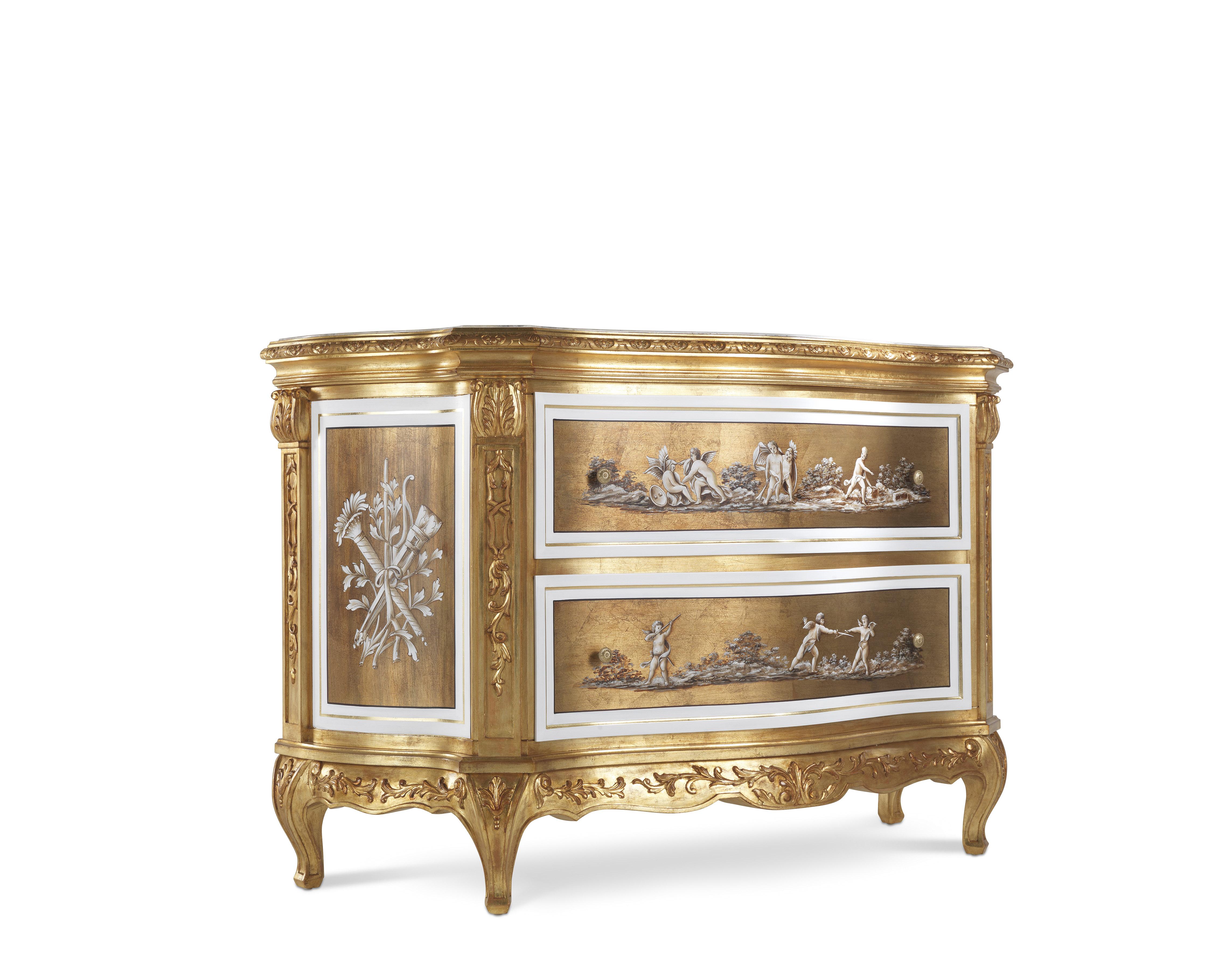 A line of furnishings in Baroque style, the perfect expression of Jumbo Collection’ decorative spirit and craftsmanship heritage. The chest of drawers is characterized by a beechwood structure with low-relief carvings finished in antique gold leaf