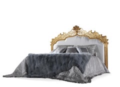 21st Century Fragonard Bed in Hand-Carved Beechwood and Silk Satin