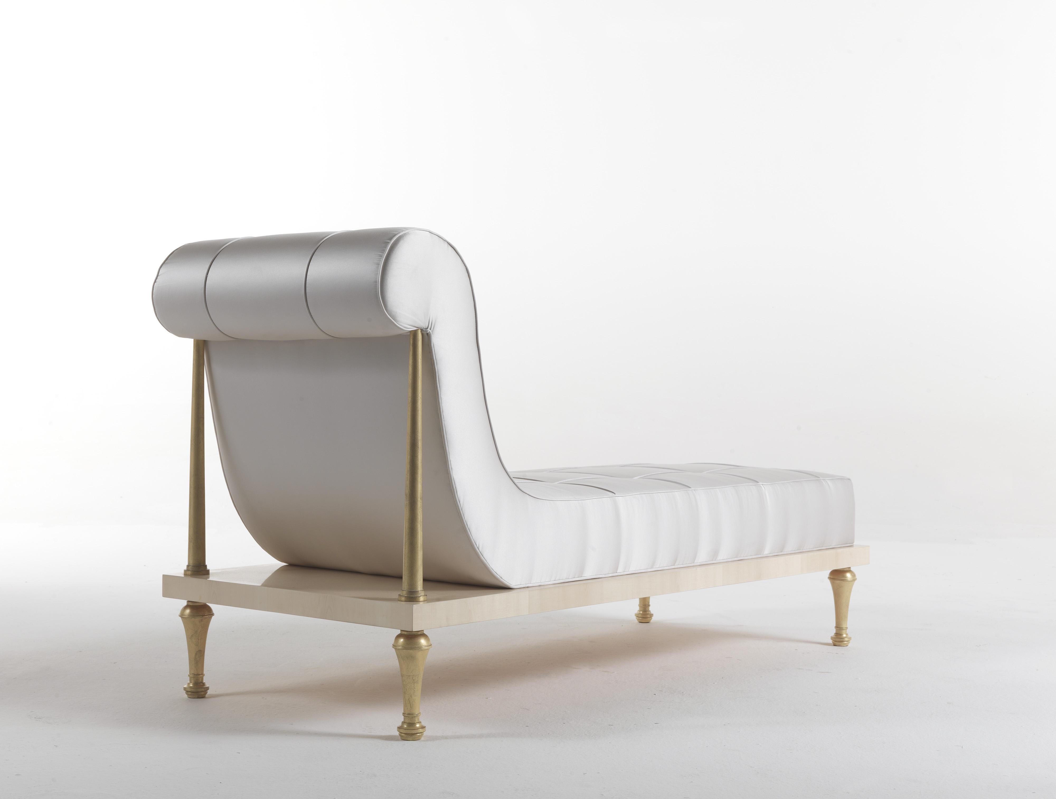 italien Chaise longue Orphée du 21e siècle en bois et tissu en vente