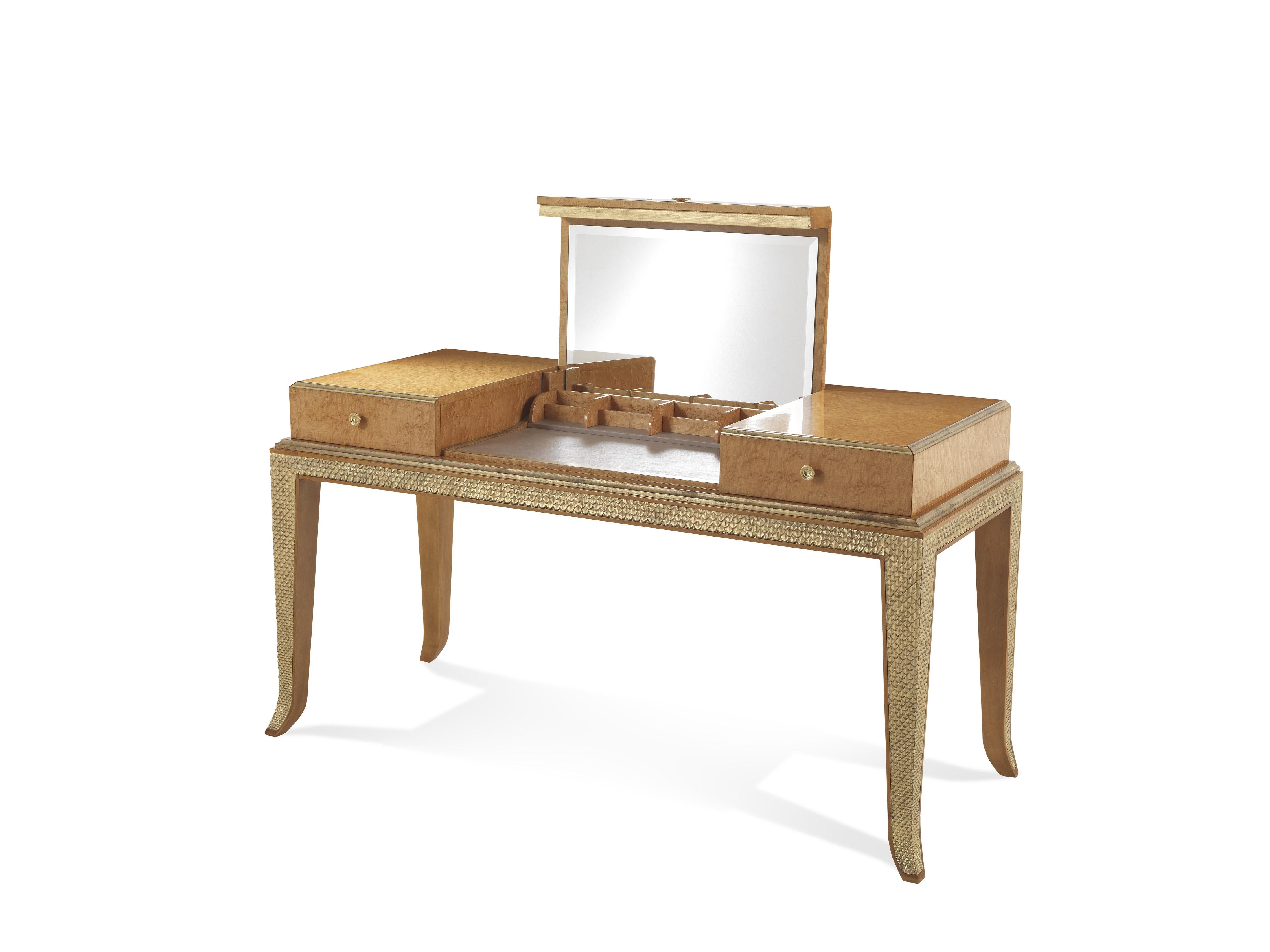 Pleasure is a line of furnishings with linear and essential shapes, characterized by an elegant and refined charm. The dressing table of the collection, in deco style, features a structure in maple with glossy finishing, details with antique gold