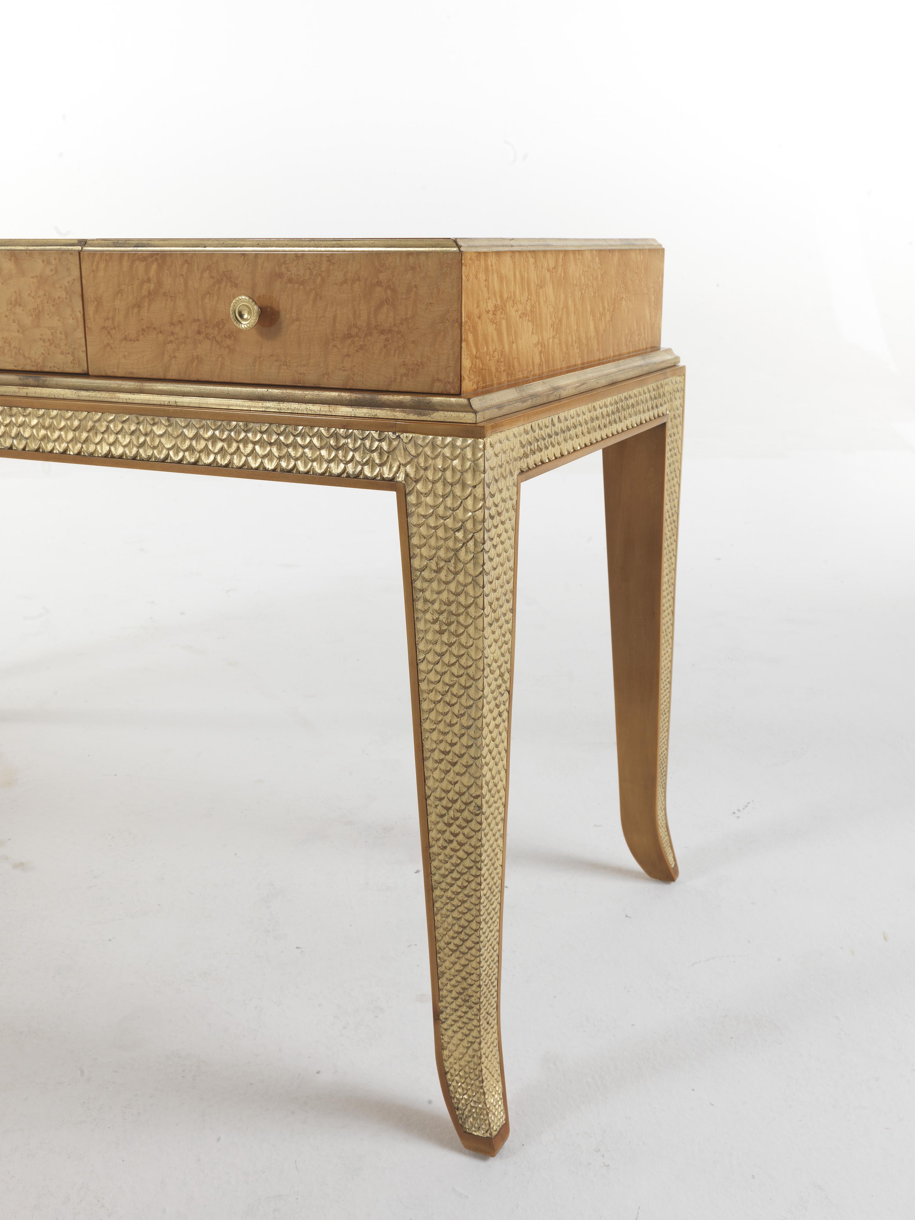 XXI secolo e contemporaneo Tavolino Pleasure del 21° secolo in Wood in vendita