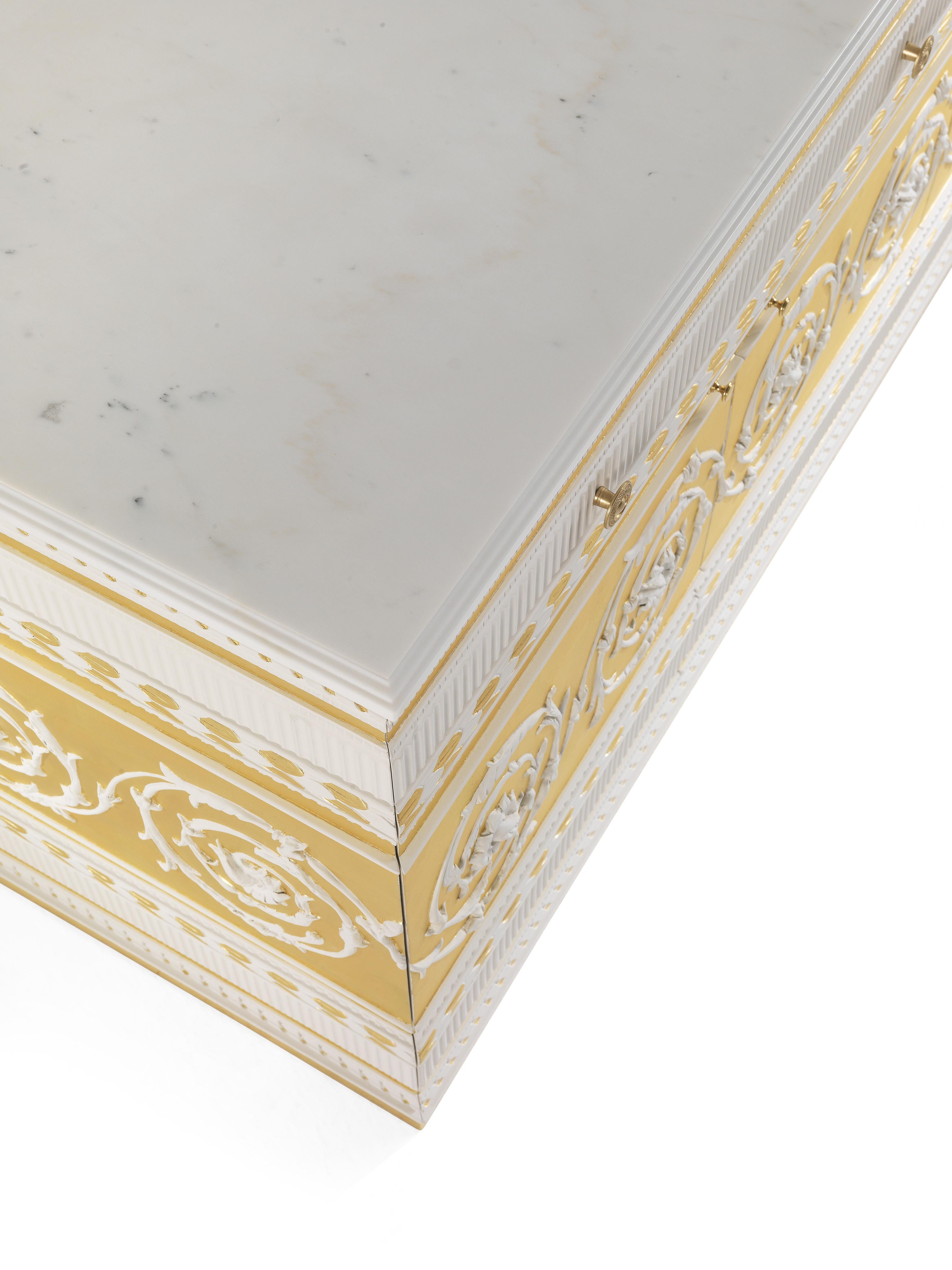 XXI secolo e contemporaneo Credenza Portland del XXI secolo in Wood e piano in marmo in vendita