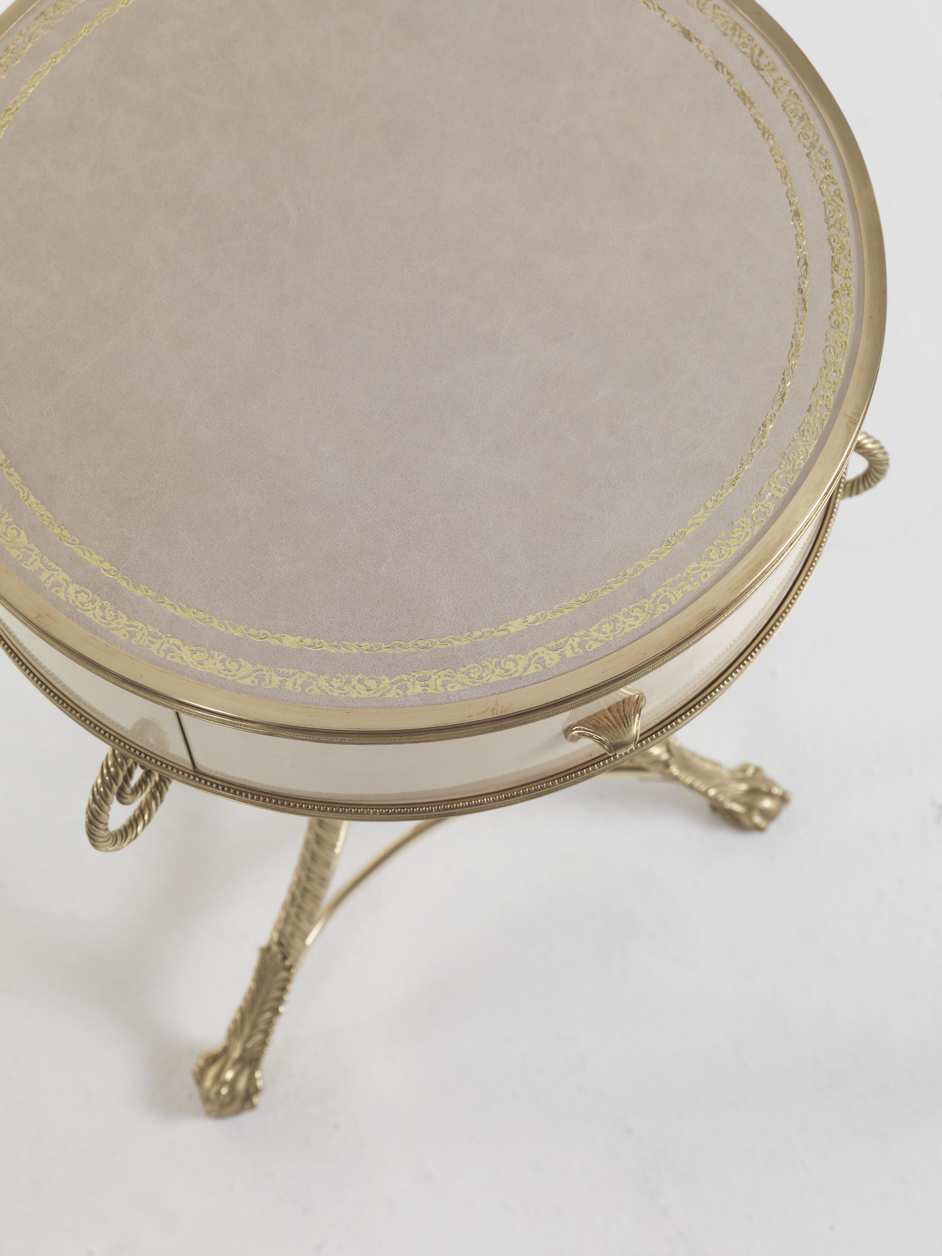 Italian 21st Century Torchon Night Table with Base in Brass and Leather Top For Sale