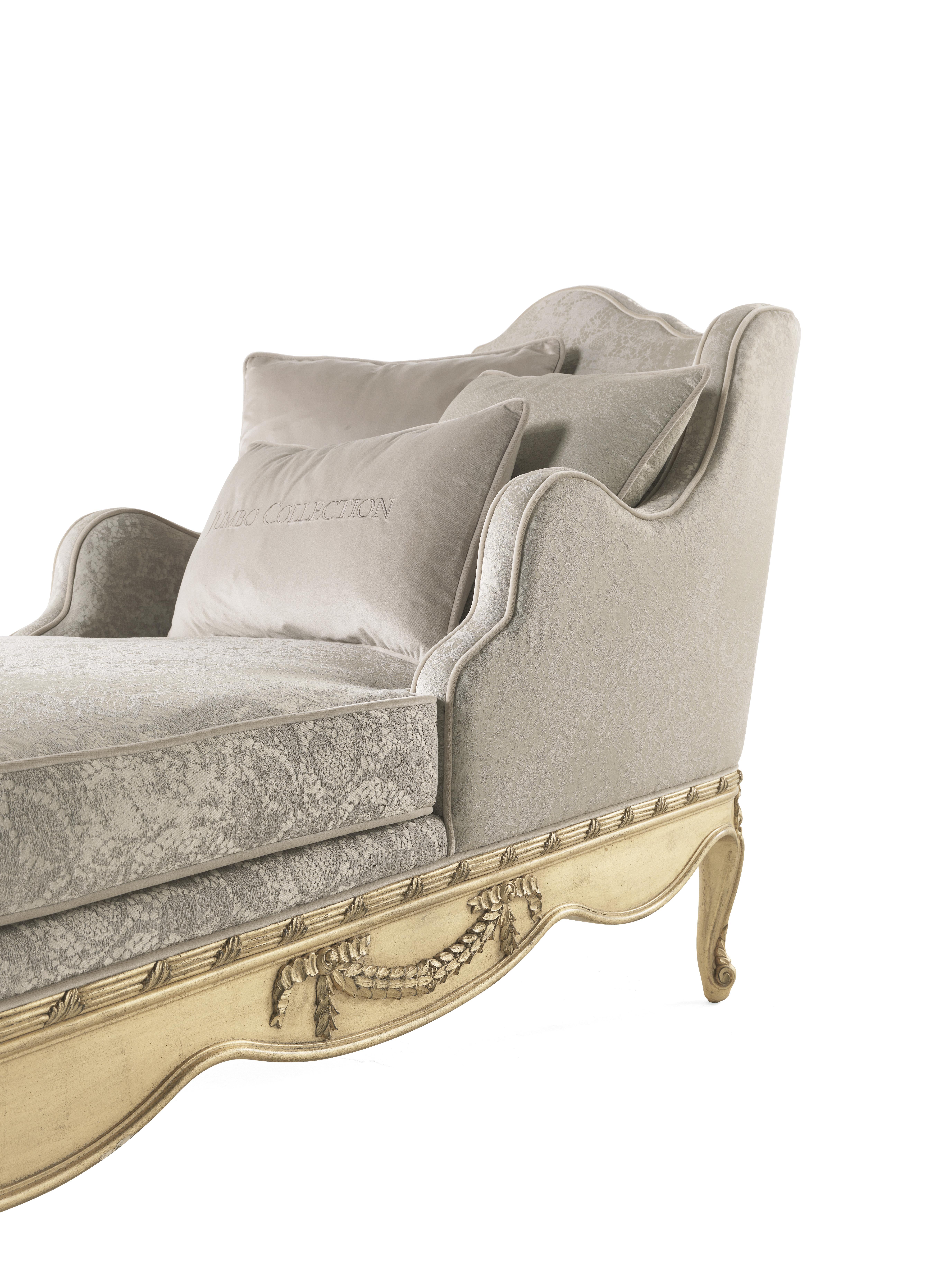 Louis XVI 21st Century Verveine Dormeuse in Fabric and Hand-Carved Beechwood For Sale