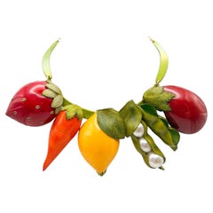Collana vistosa con frutta e verdura alla francese in formato jumbo