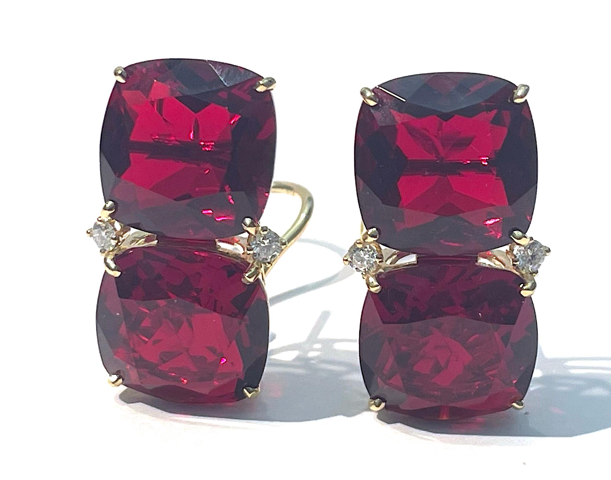 Grande GUM DROP Earrings with Garnet and Cabochon Garnet and Diamonds For Sale 10