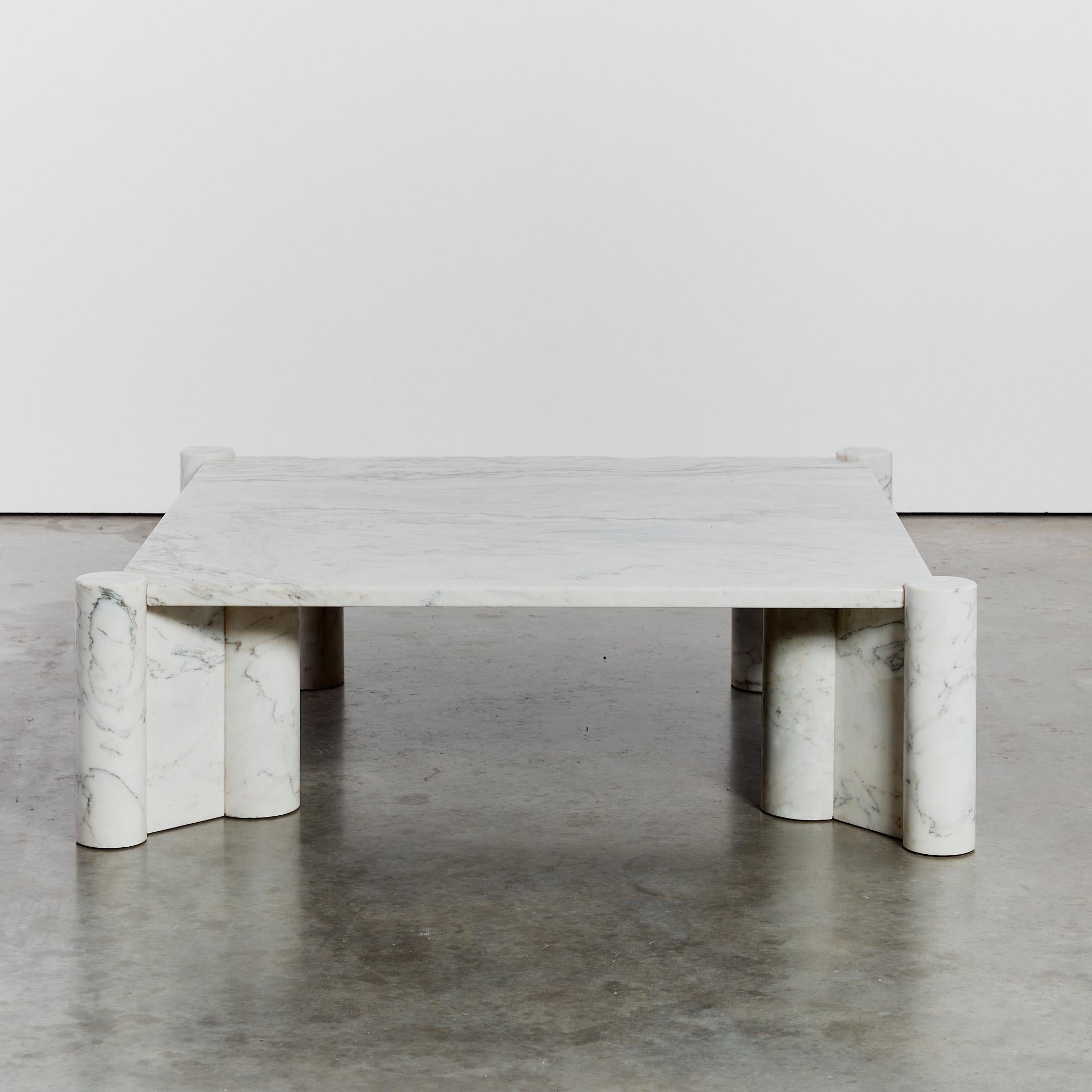 Jumbo marble coffee table by Gae Aulenti for Knoll International 5