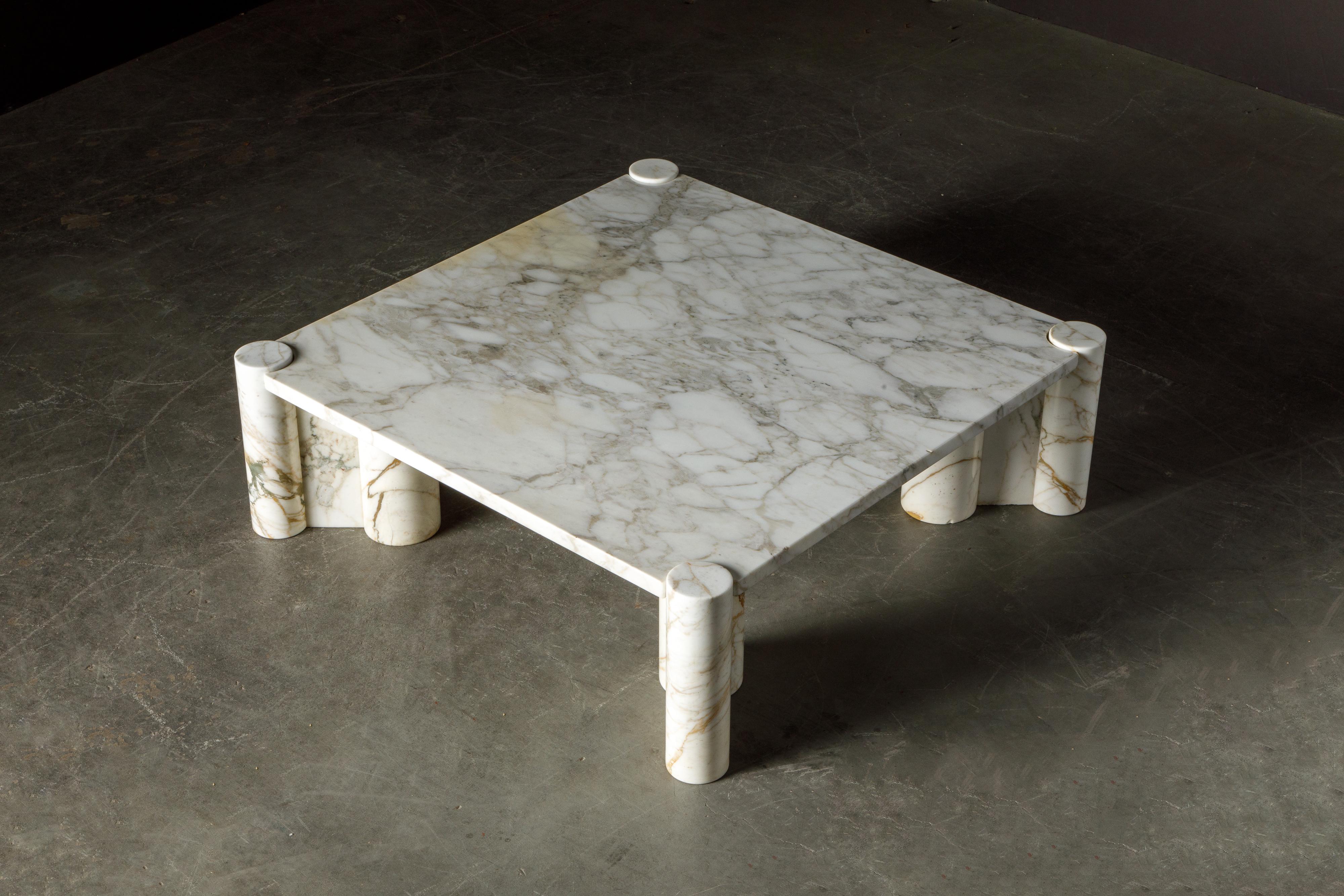 Marble Jumbo Table in Golden Calacatta by Gae Aulenti for Knoll International, c. 1968
