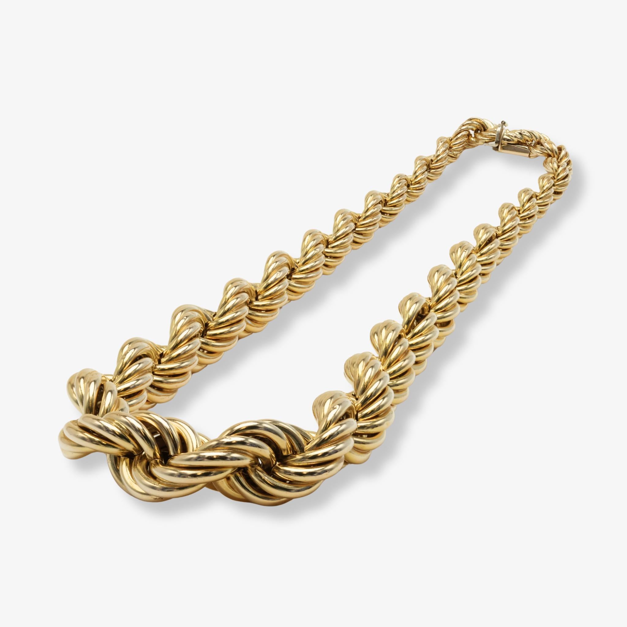 Audace collana a catena in corda d'oro giallo 14k dal design affusolato, che passa da 6,45 mm a 16,25 mm per un look drammatico.

Questa collana a catena grande in oro giallo 14k è un pezzo di grande effetto che combina il classico stile a corda con