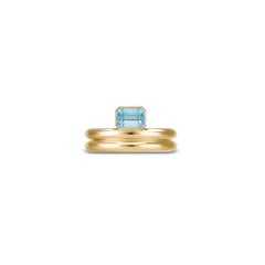 Anillo «Jumelle Petit» en oro amarillo de 18k con aguamarina, de MARIANNE CANARELLI