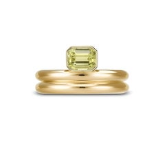 Anello Jumelle Petit in oro giallo 18k con crisoberillo di MARIANNE CANARELLI