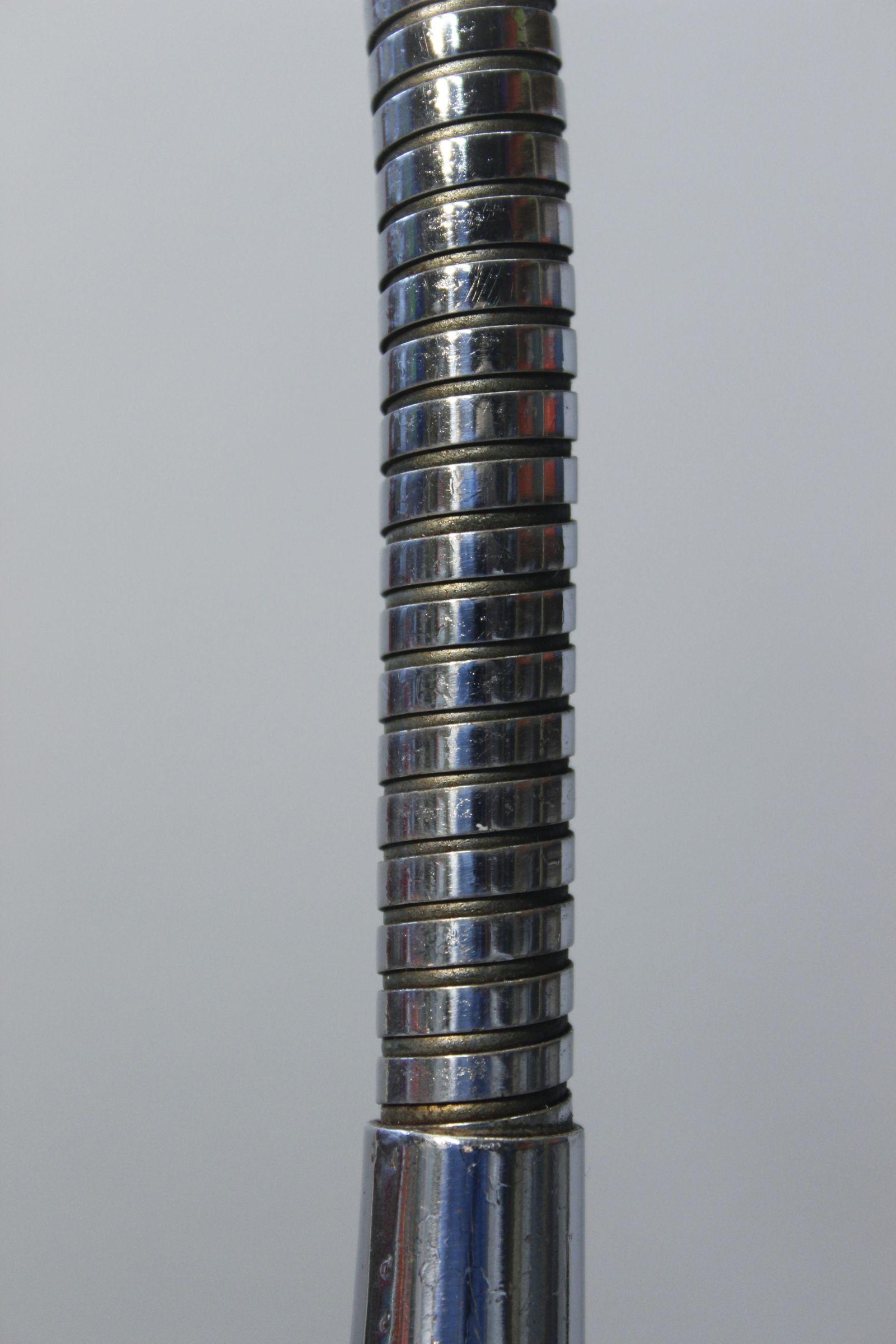 Lampada da tavolo industriale Jumo in cromo, Francia, anni '50 in vendita 3