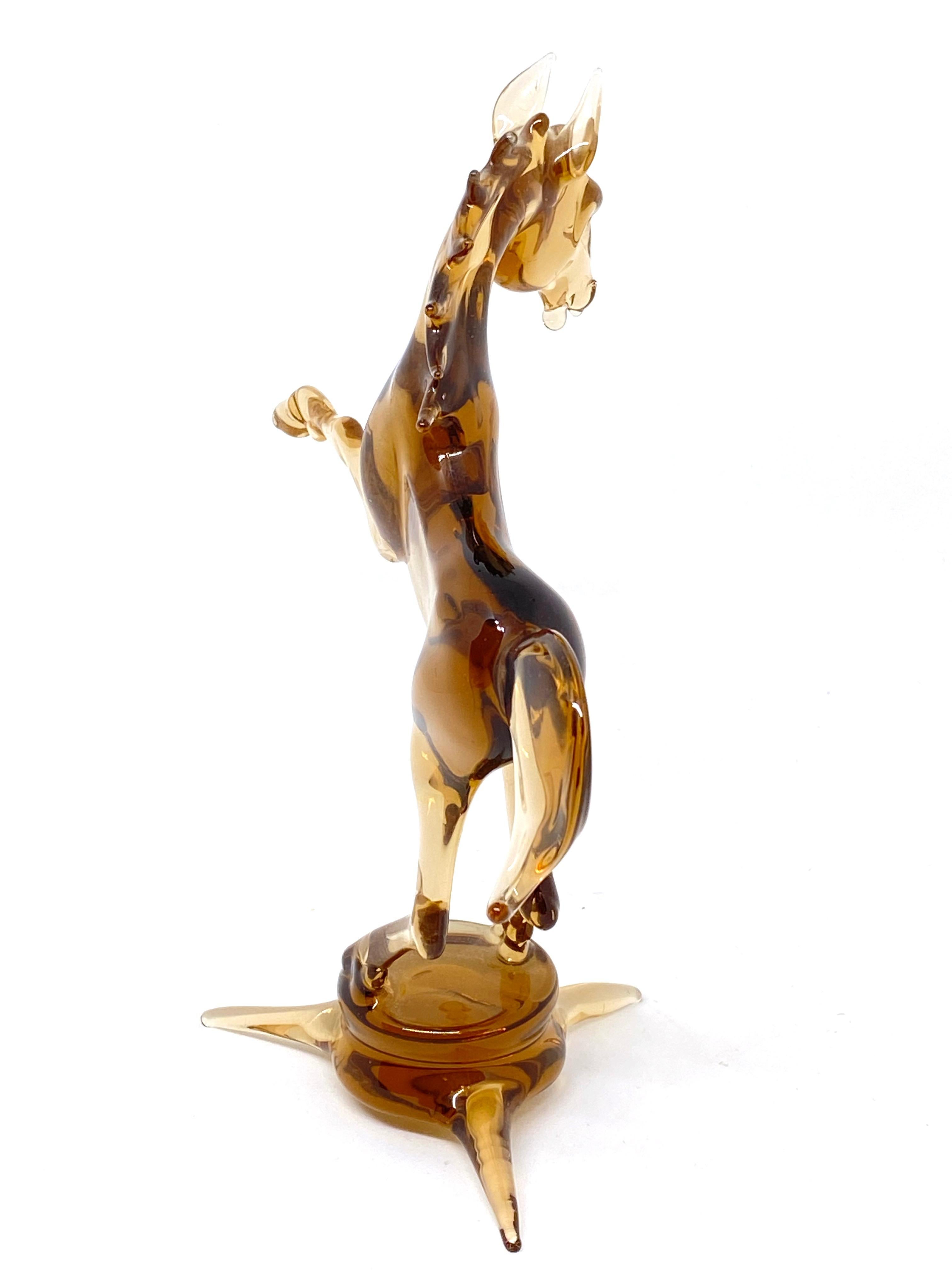 Jumping Horse Bimini Style Art Glass Sculpture Figure Mid-20th Century In Good Condition In Nuernberg, DE