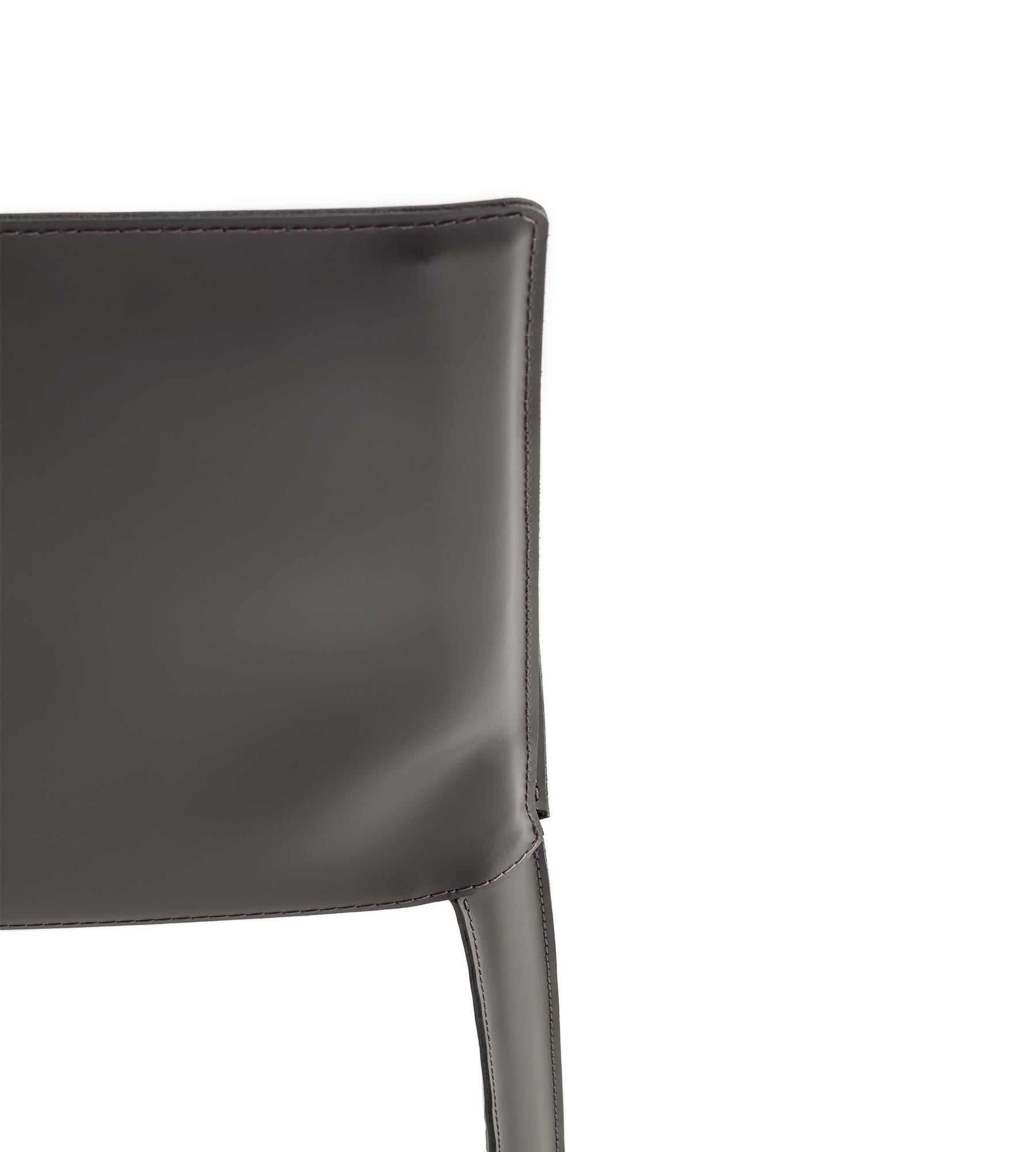 italien Jumpsuite Chaise en cuir anthracite par Morica Design en vente