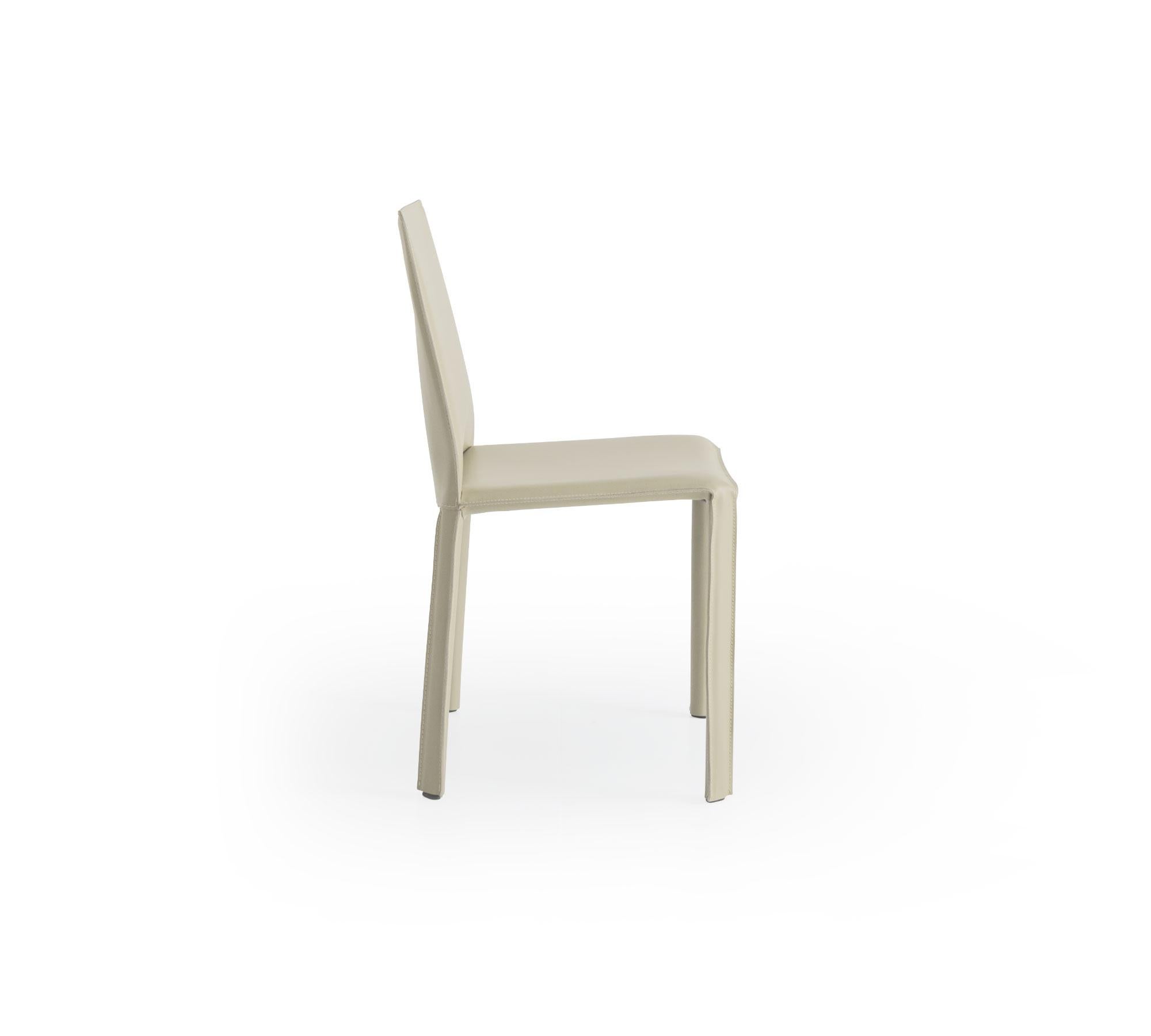 Métal Chaise Jumpsuite en cuir naturel par Morica Design en vente