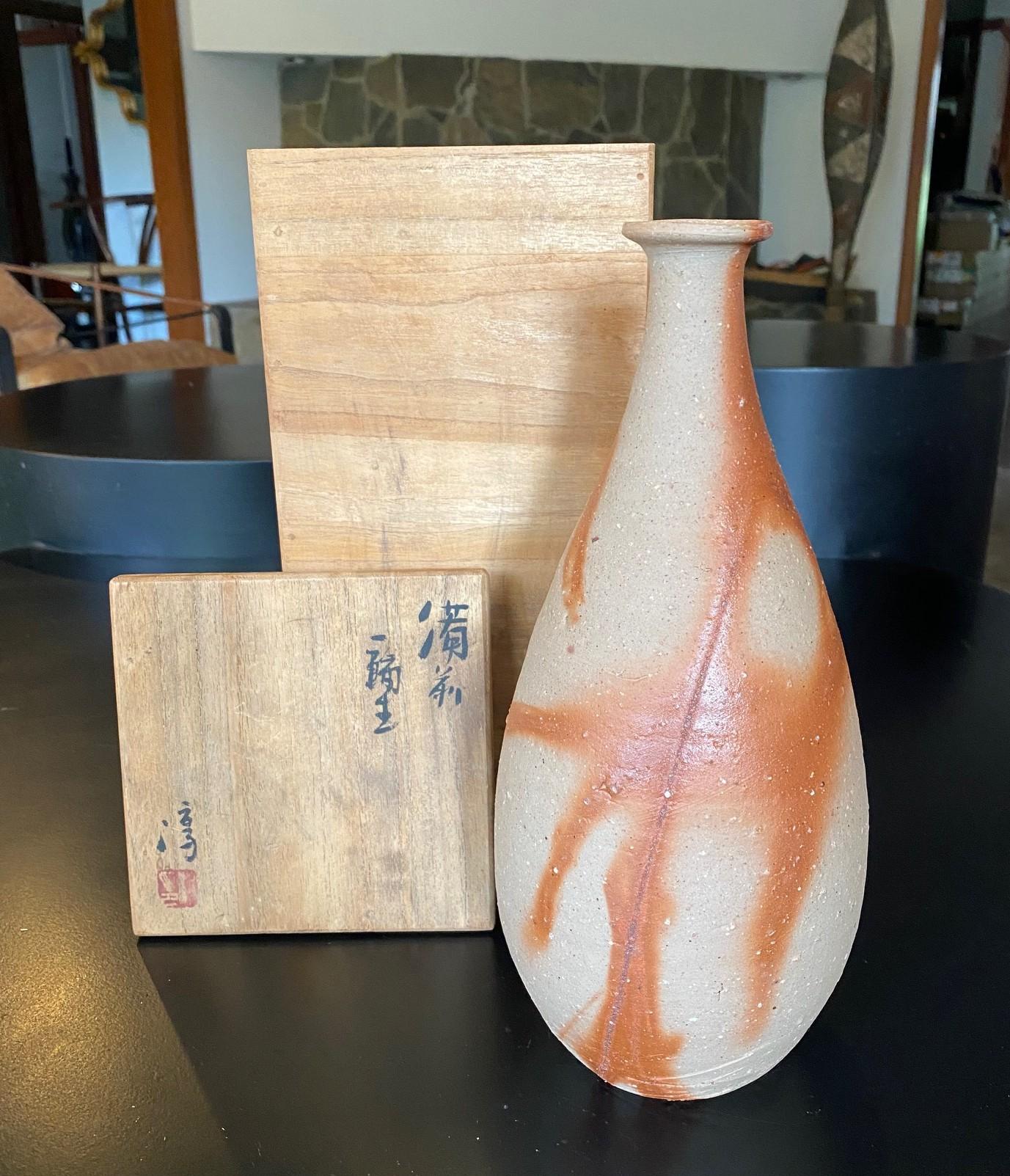 Grand vase japonais Bizen Yaki Ware Pottery signé Jun Isezaki en vente 10