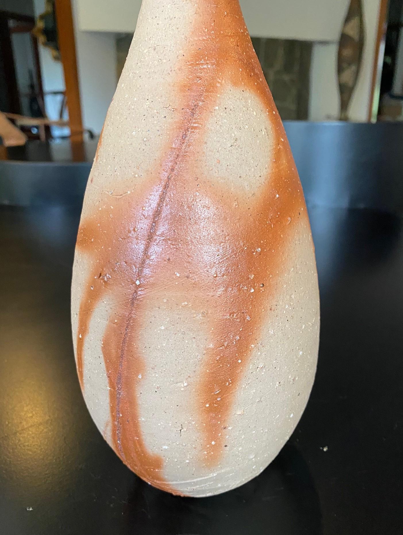 Poterie Grand vase japonais Bizen Yaki Ware Pottery signé Jun Isezaki en vente