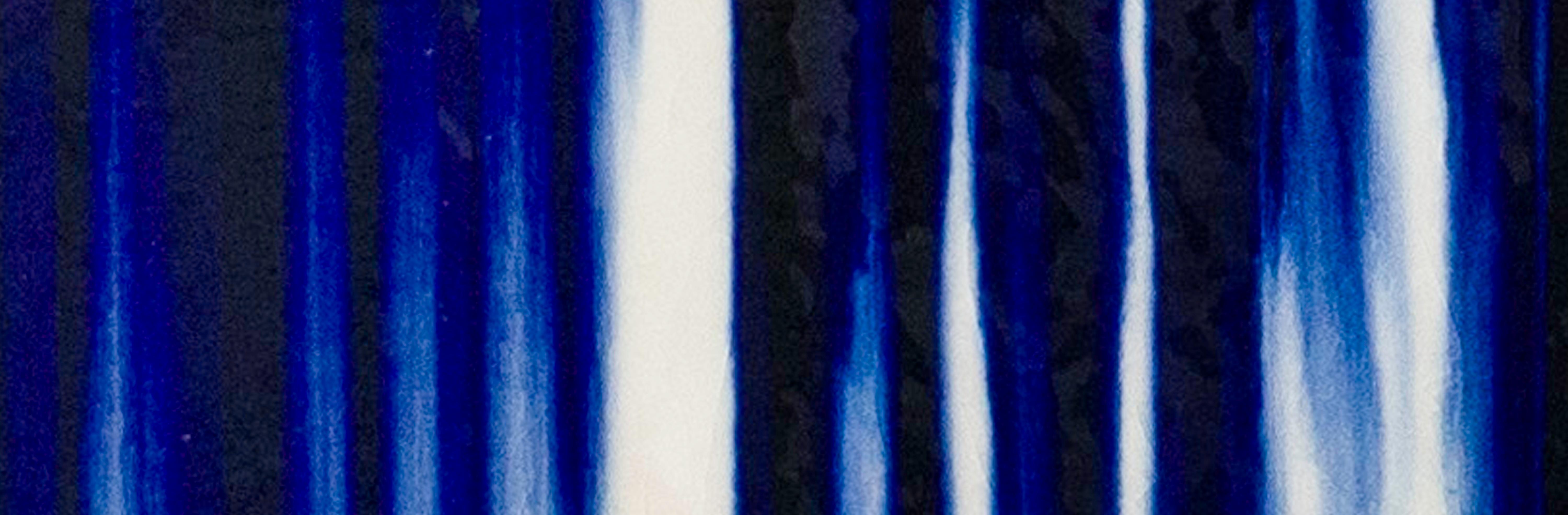 Cuatro baldosas de cerámica - Azul - Abstract Sculpture Negro de Jun Kaneko
