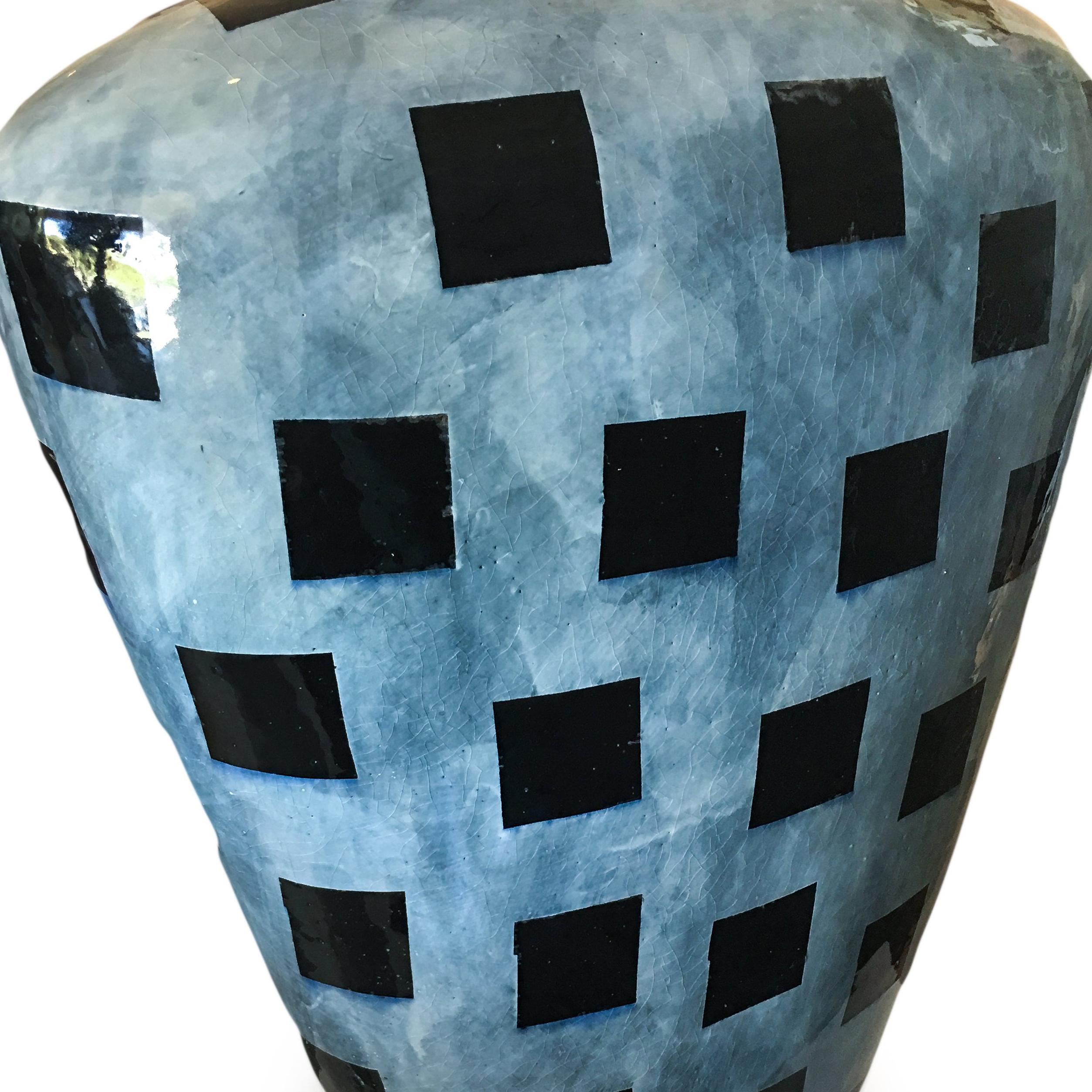 Untitled (Dango) - Gray Abstract Sculpture by Jun Kaneko