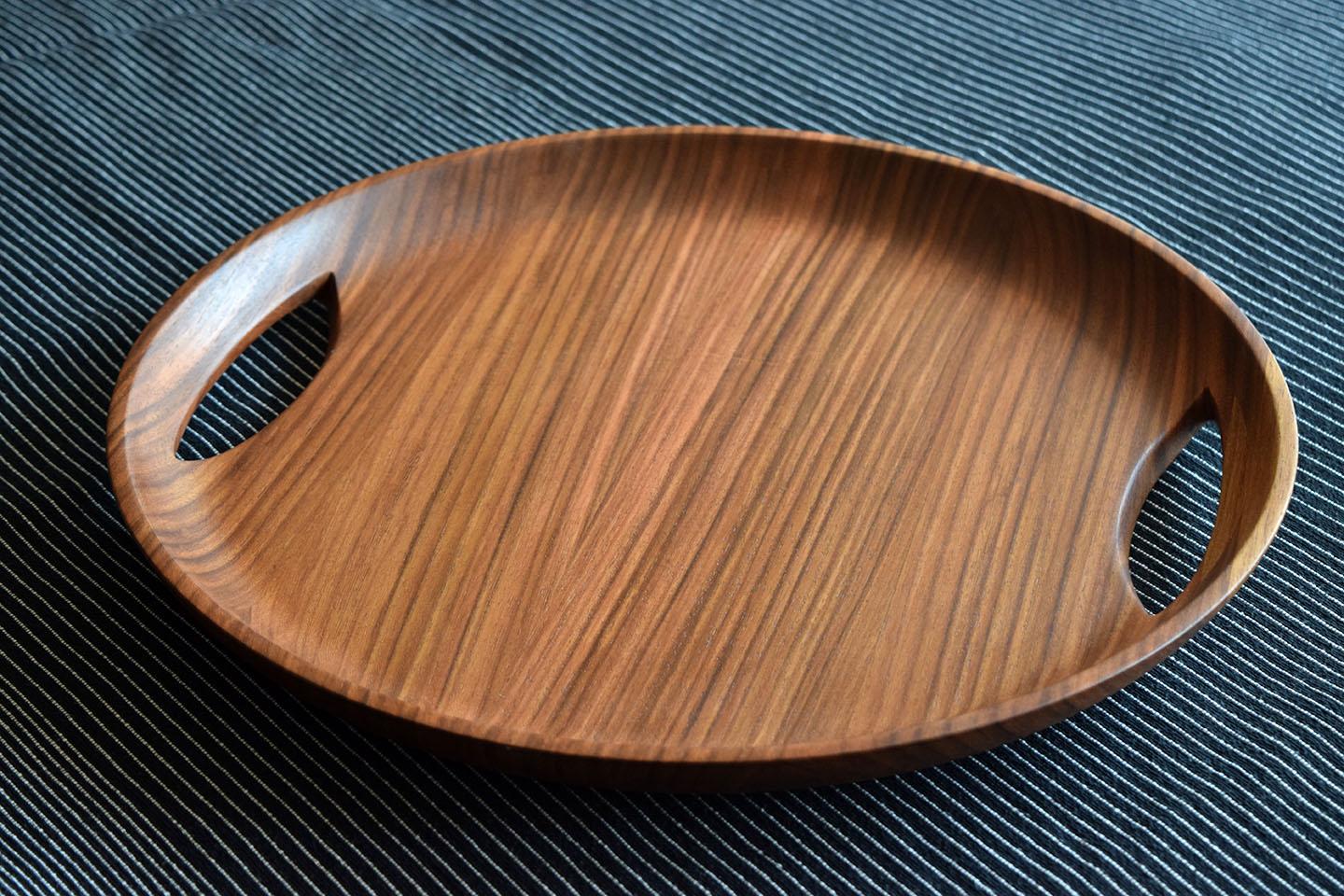 Contemporary Minimalist Modern Serving Tray in Mexican Hardwood For Sale