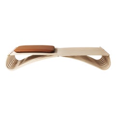 Jundo daybed in beech wood