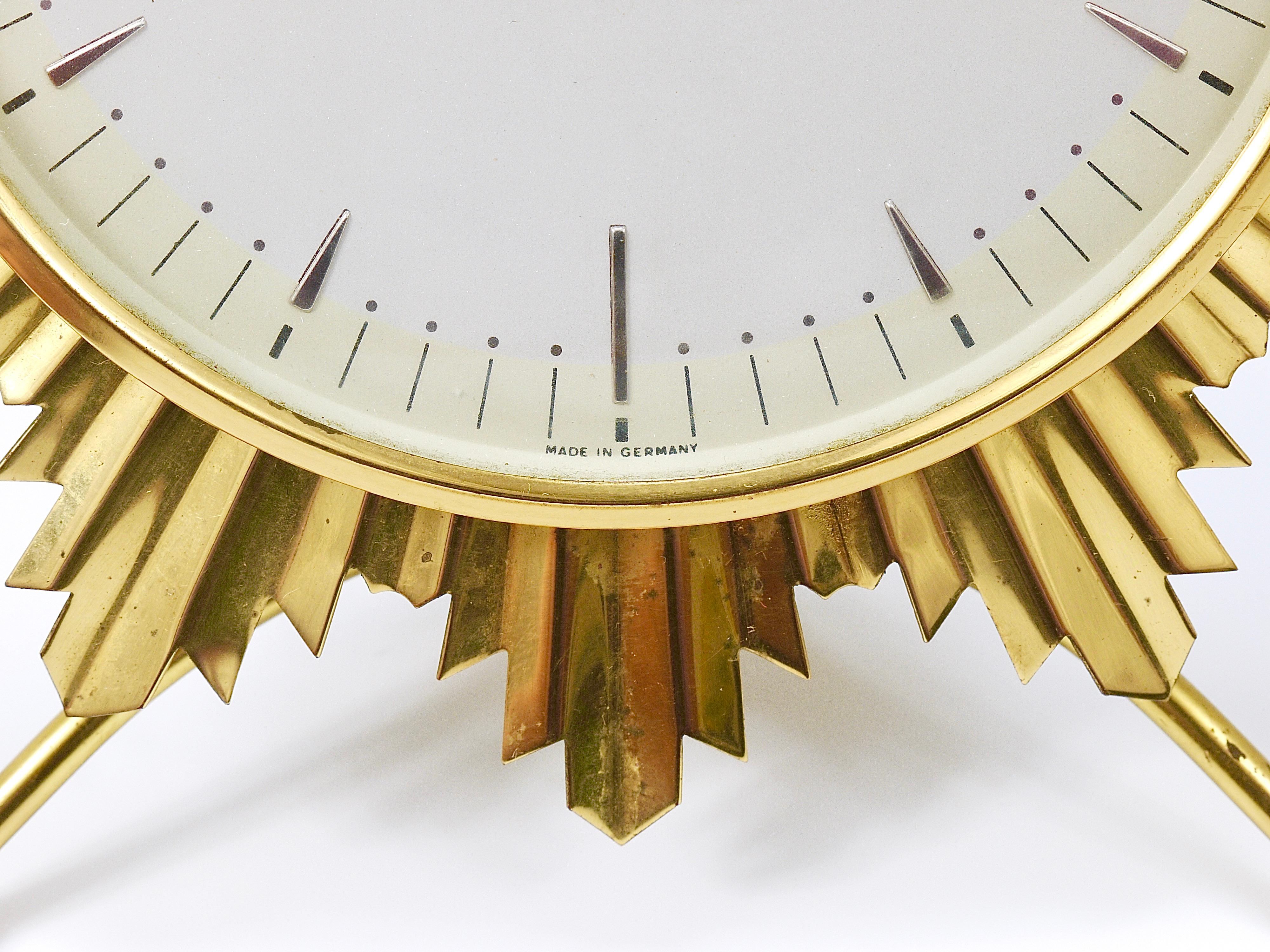 Junghans Mid-Century Golden Sunburst Brass Table Desk Clock, Germany, 1950s For Sale 2