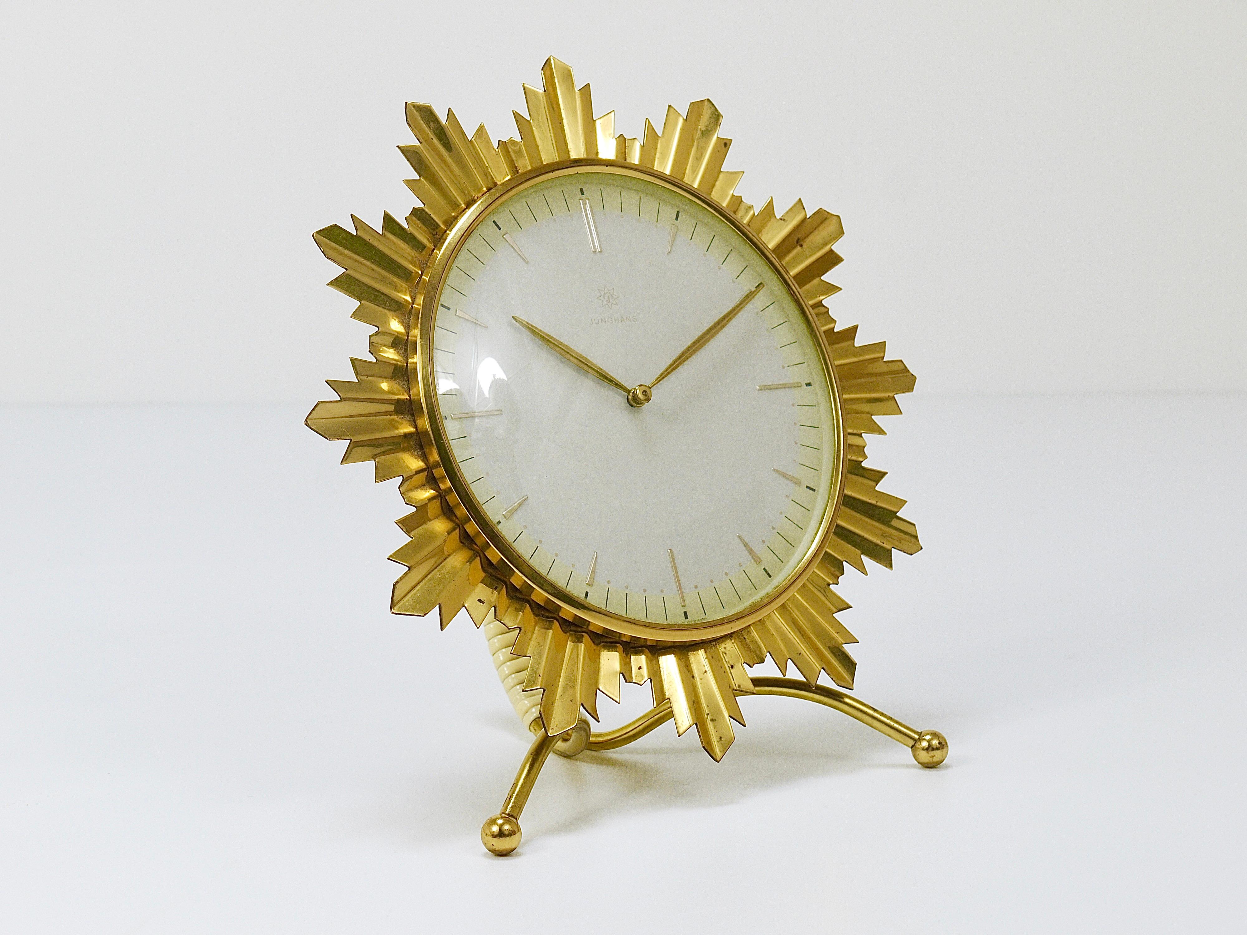 Junghans Mid-Century Golden Sunburst Brass Table Desk Clock, Germany, 1950s In Good Condition For Sale In Vienna, AT