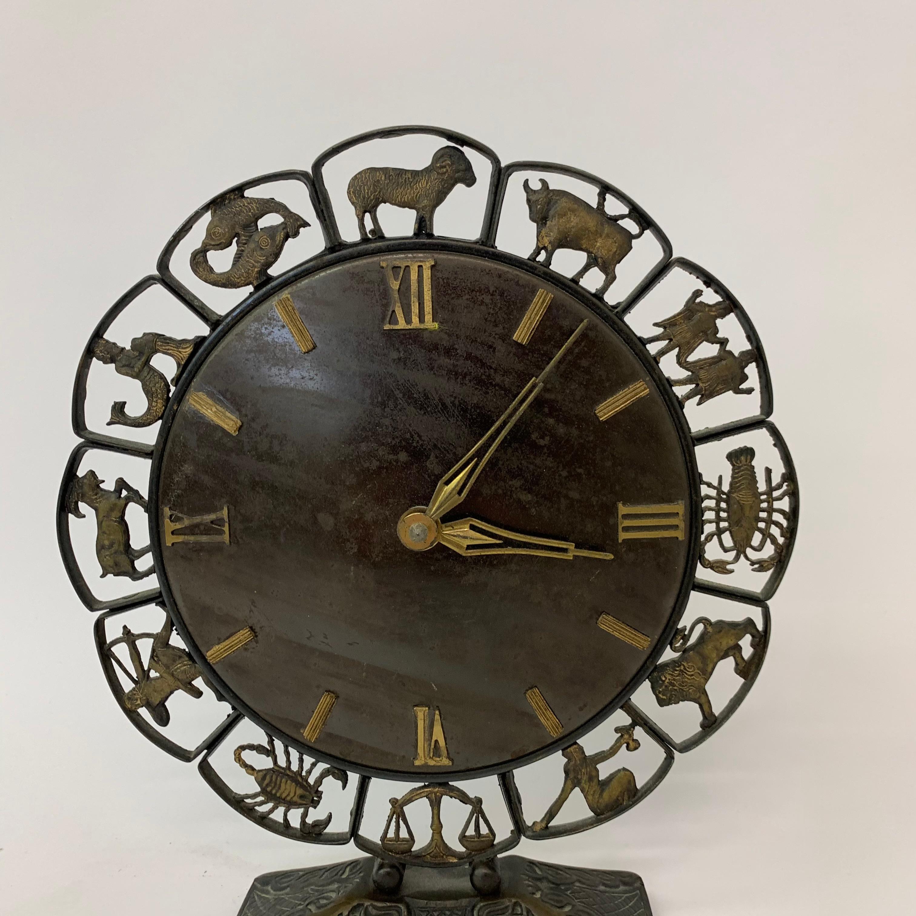 Junghans modernist Zodiac clock, 1970’s For Sale 4