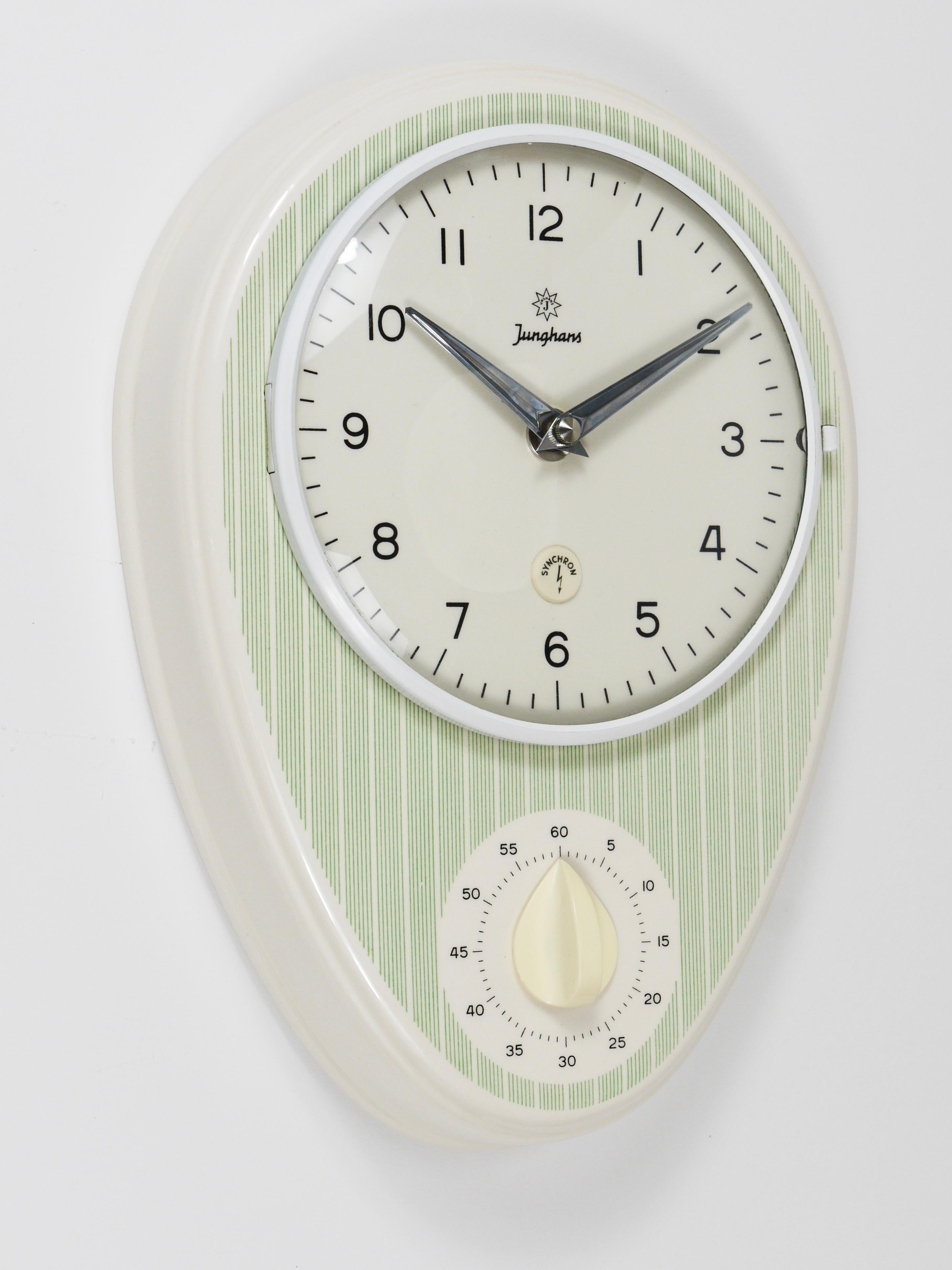 Junghans Gestreifte Max Bill Wanduhr & Zeitschaltuhr, Deutschland, 1960er Jahre im Angebot 9