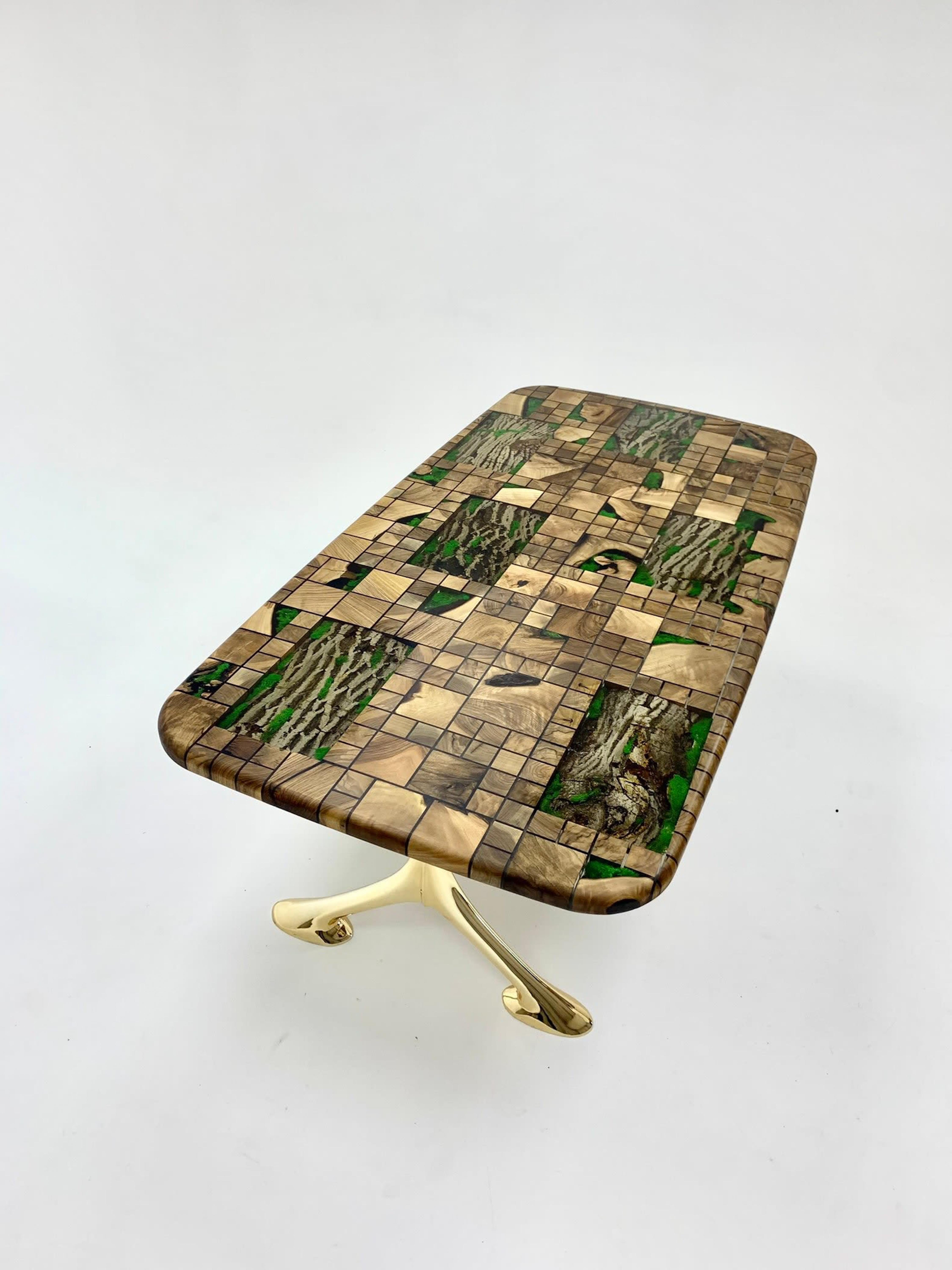 Arts and Crafts Jungle Design Wooden Epoxy Resin Dining & Conference Room Table For Sale