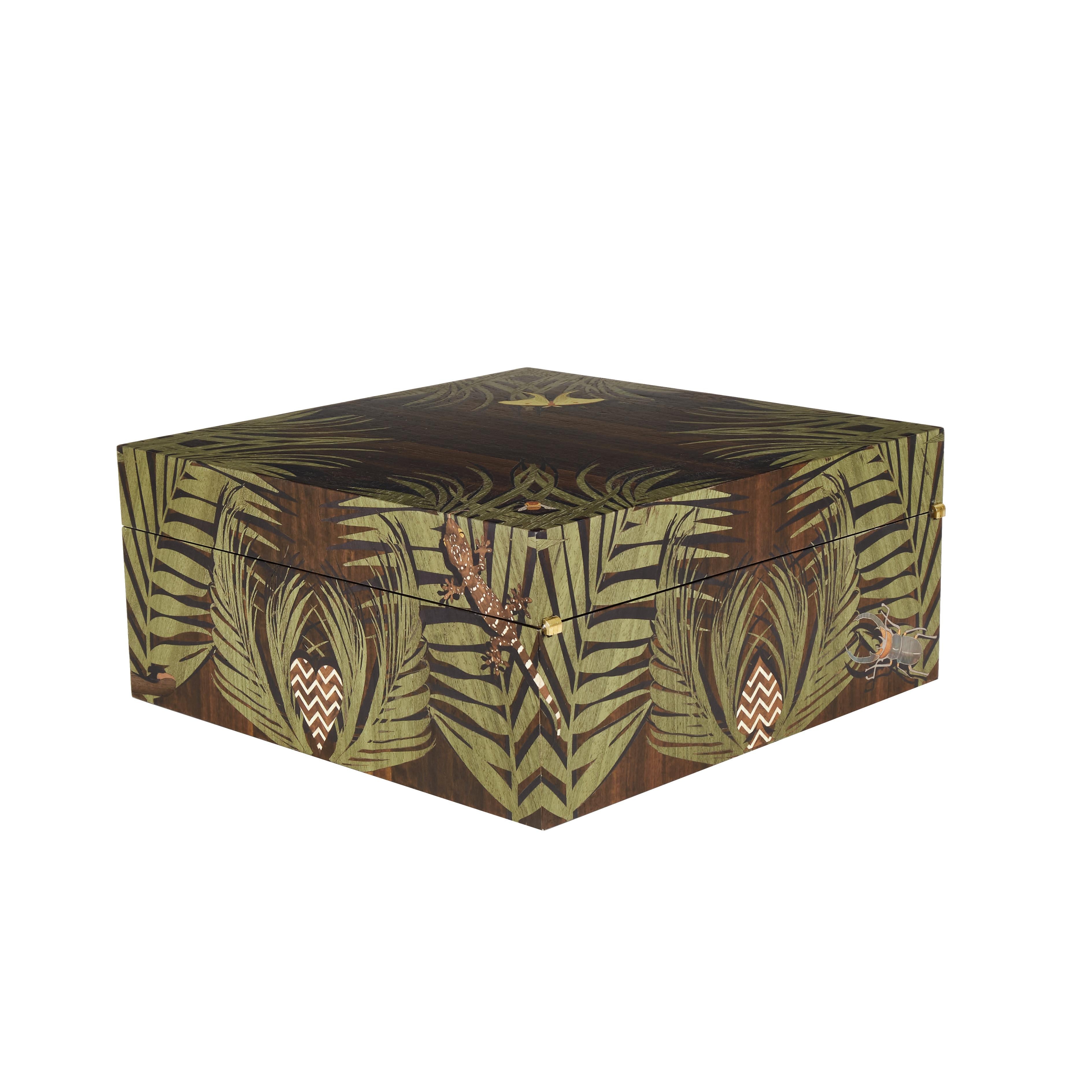 Jungle Marquetry Poker Set by Alexandra Llewellyn For Sale 6