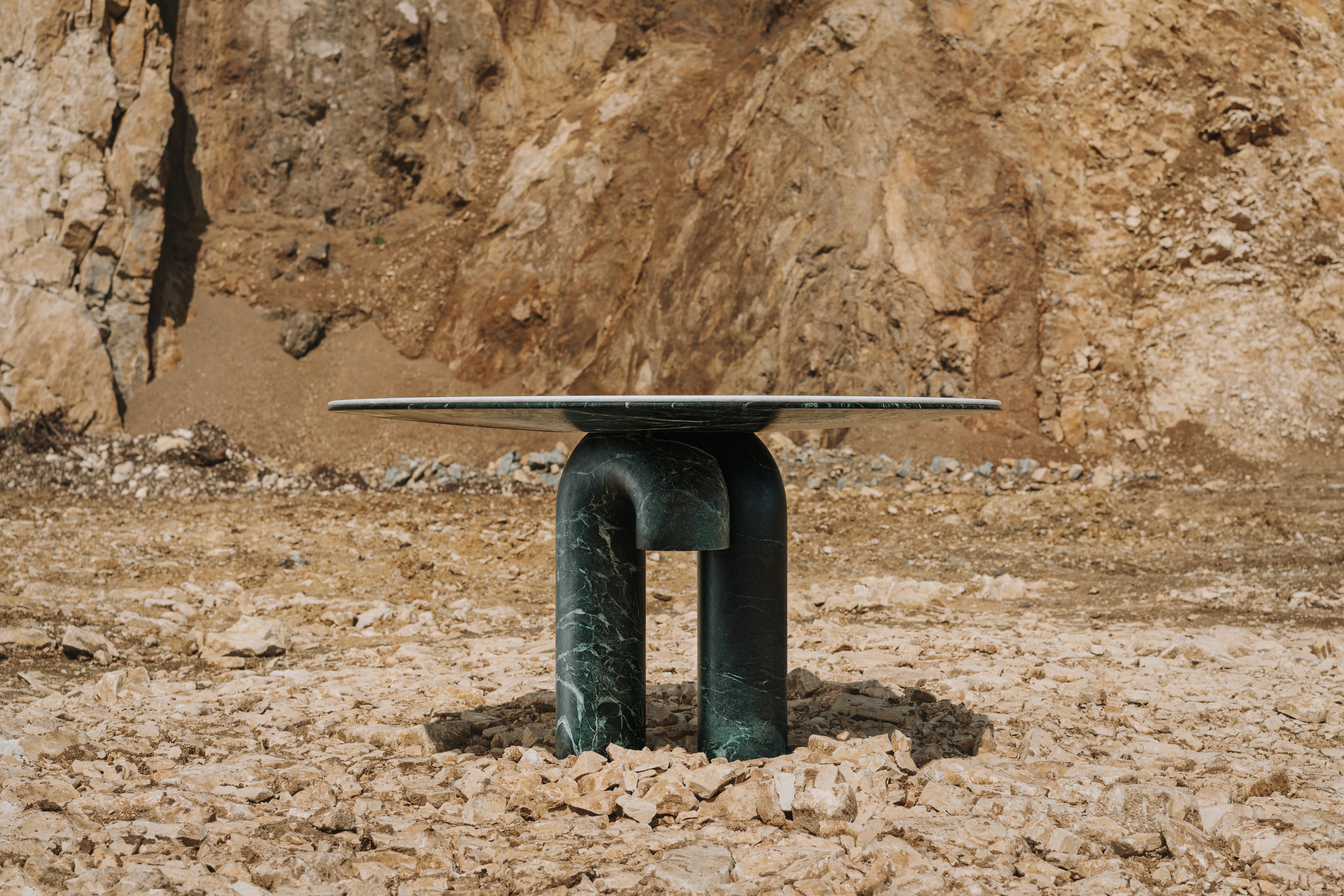 Mesa de comedor Juni by Serafini Moderno en venta
