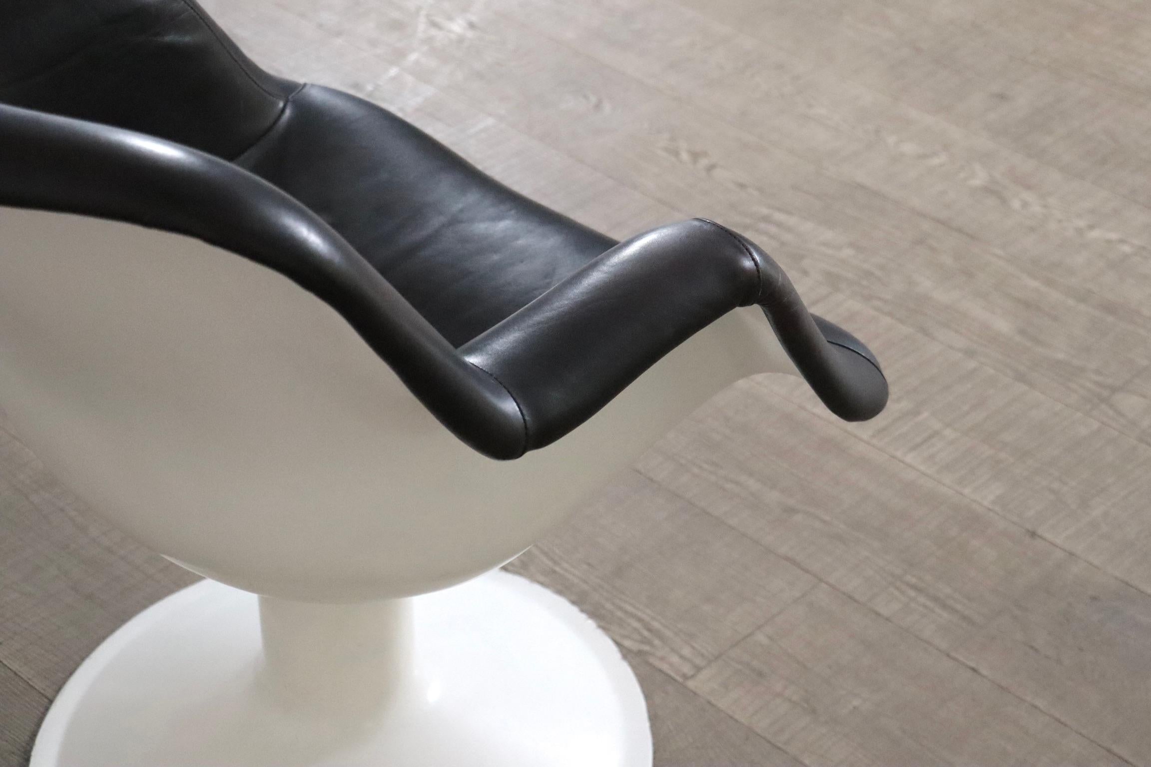 Loungesessel Junior von Yrjö Kukkapuro für Haimi Finnland, 1960er Jahre (Metall) im Angebot