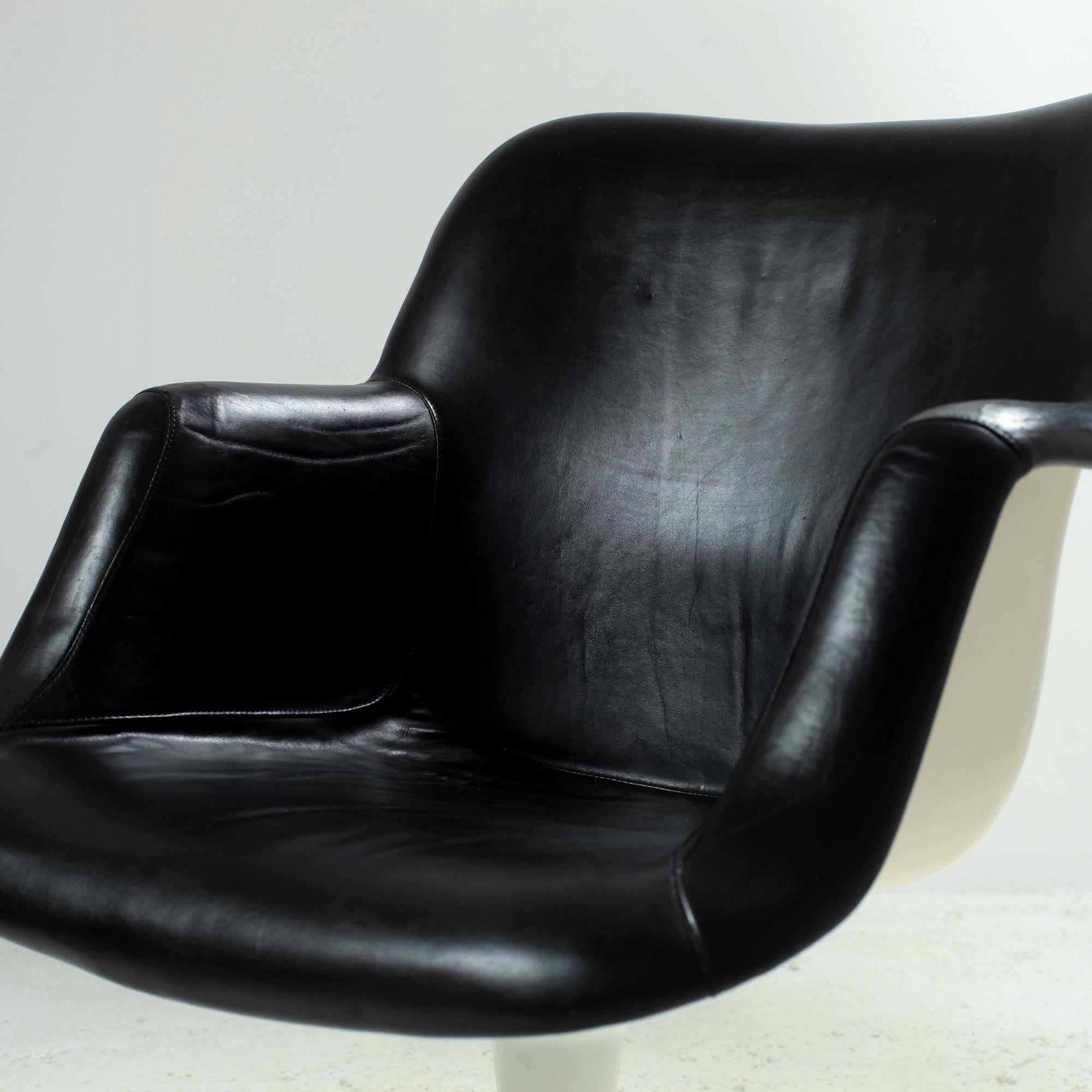 Junior-Drehstuhl von Yrjö Kukkapuro für Haimi, Finnland, 1960er Jahre im Angebot 8