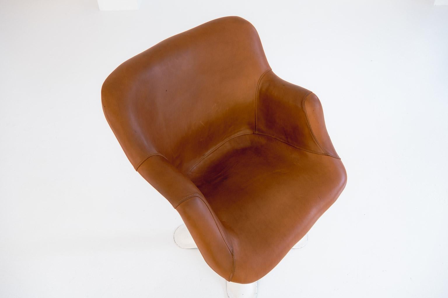 Junior Swivel Chair by Yrjö Kukkapuro for Haimi, Finnland, 1966 For Sale 6