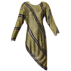 Robe-pull asymétrique en maille jaune Junko Koshino, vintage des années 1980