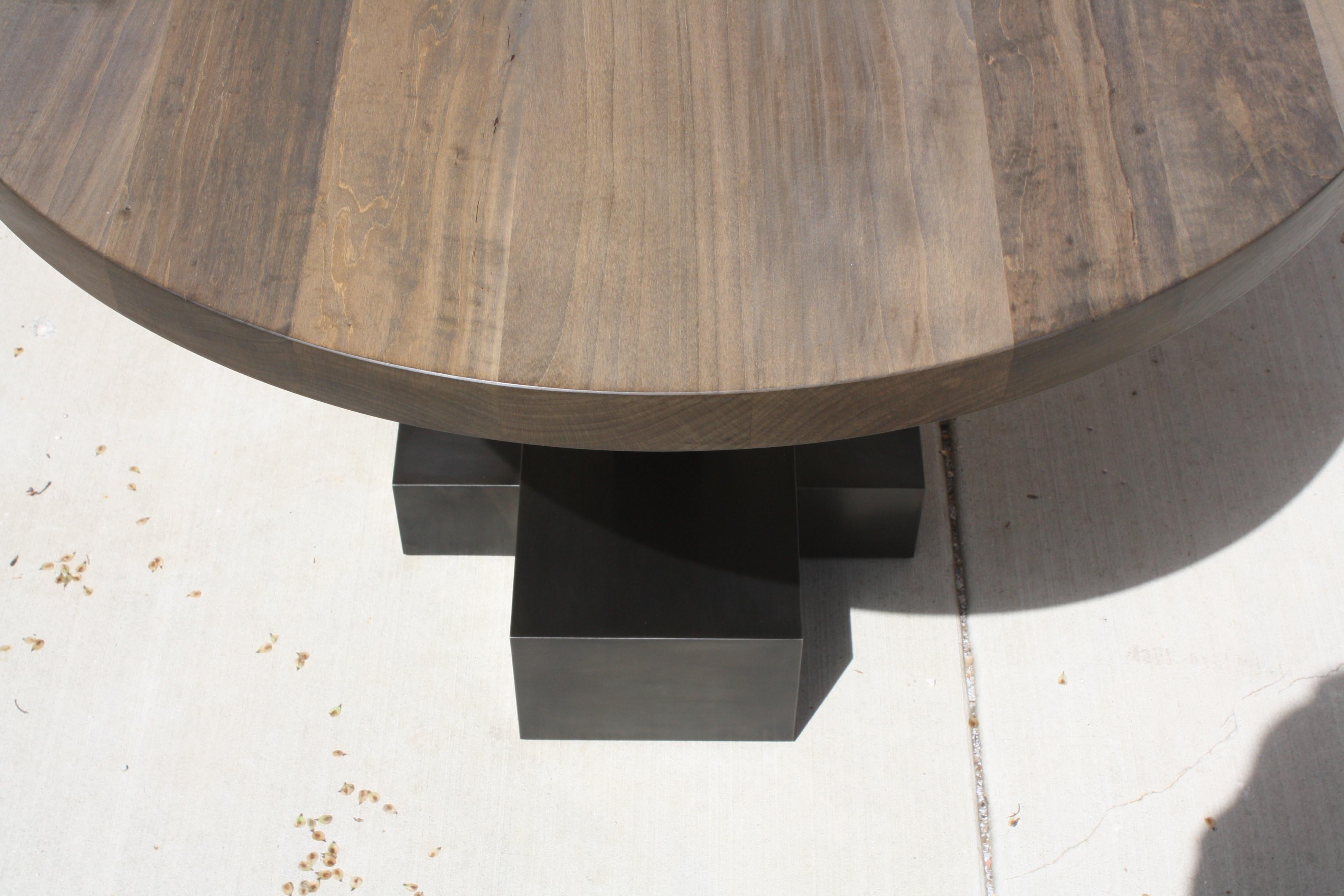 Juno Customizable Round Pedestal Table by Laylo Studio In New Condition For Sale In Chicago, IL