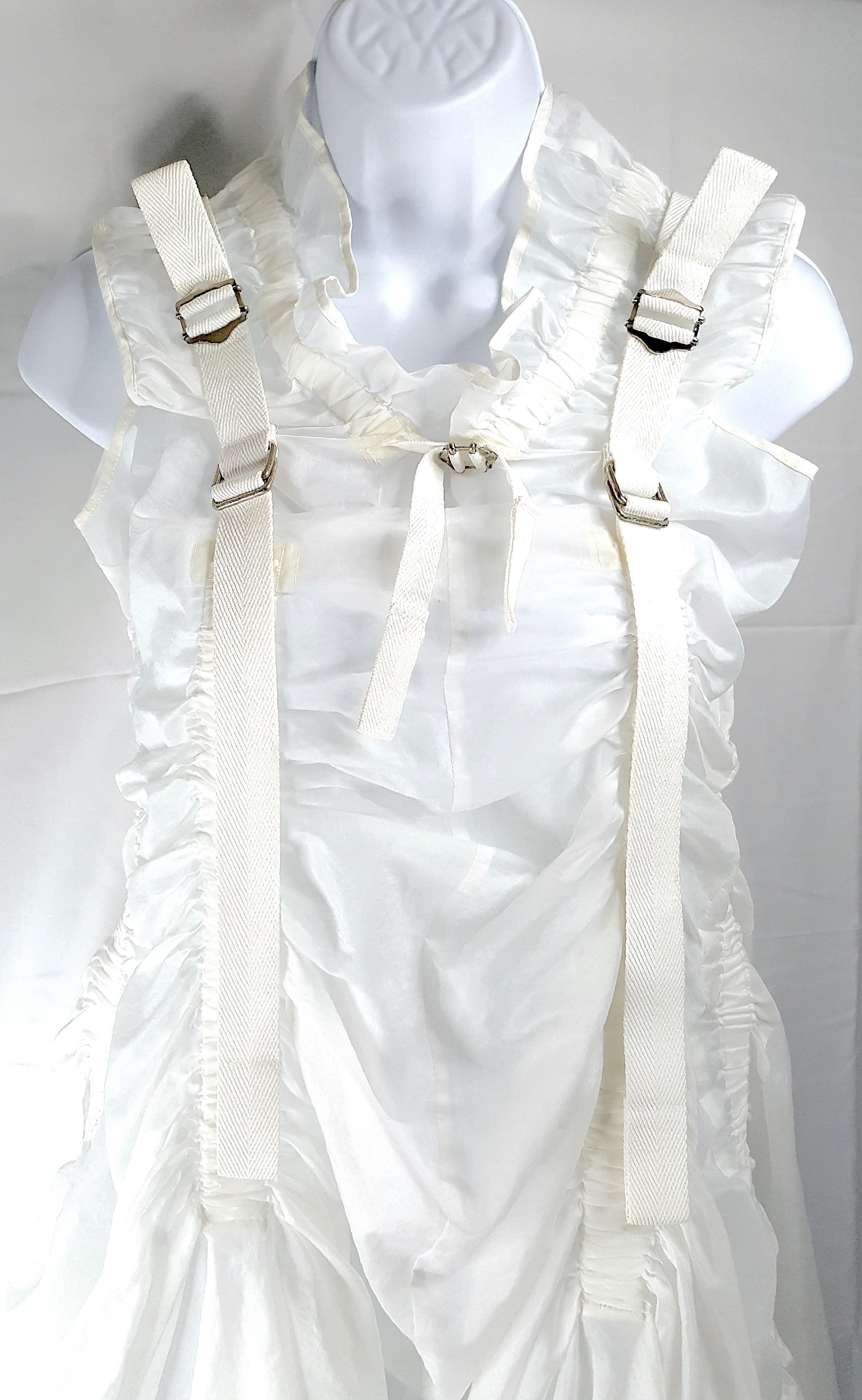 CommeDesGarcons 2003 RunwayLook1 Ruched Parachute Convertible White Dress Gown In Excellent Condition For Sale In Chicago, IL