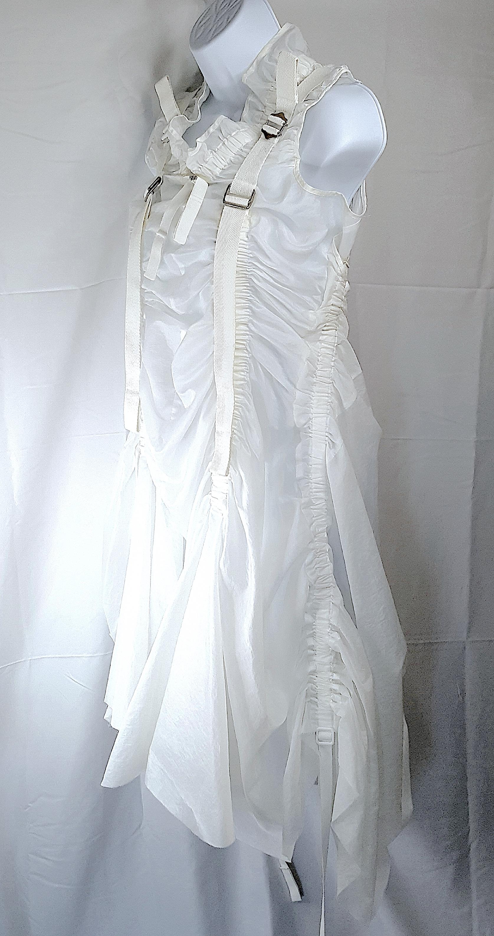 Women's CommeDesGarcons 2003 RunwayLook1 Ruched Parachute Convertible White Dress Gown For Sale
