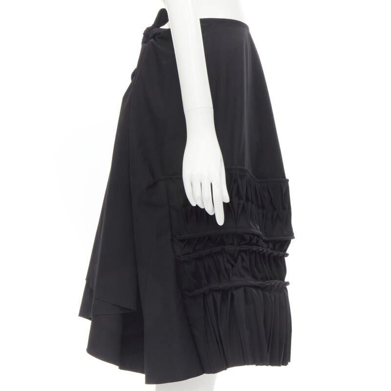 JUNYA WATANABE 1999 Runway Vintage noir jupe plissée en origami 3D Pour femmes en vente