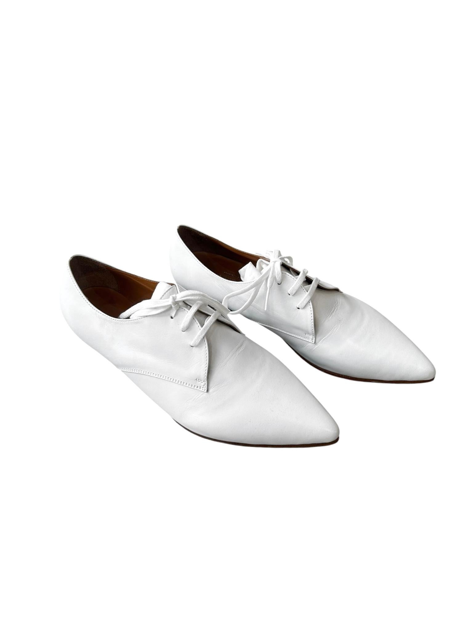 Donna JUNYA WATANABE 2010s DERBIES IN PELLE BIANCA in vendita