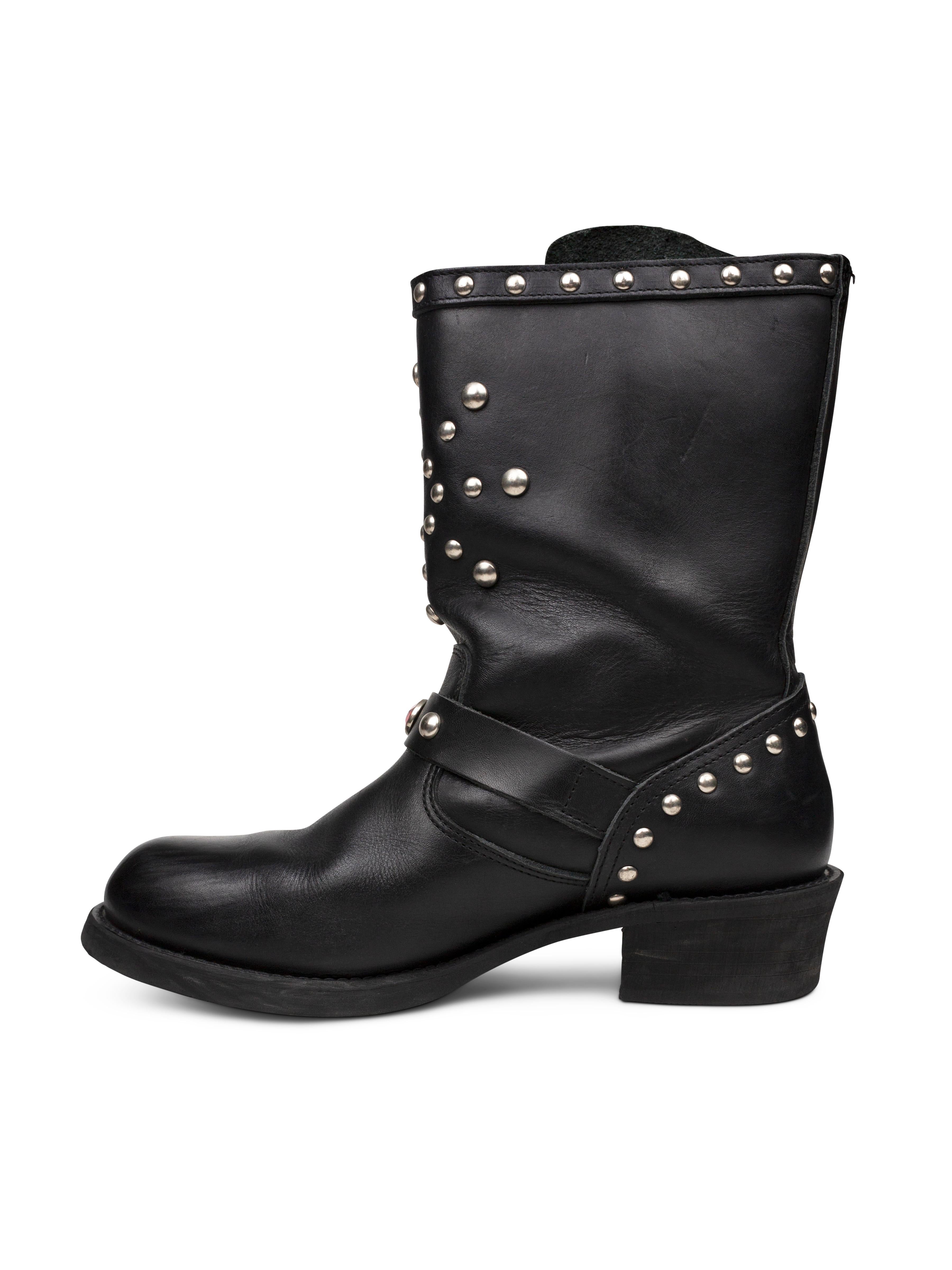 Junya Watanabe AW2002 Studded Engineer Boots In Good Condition In Beverly Hills, CA
